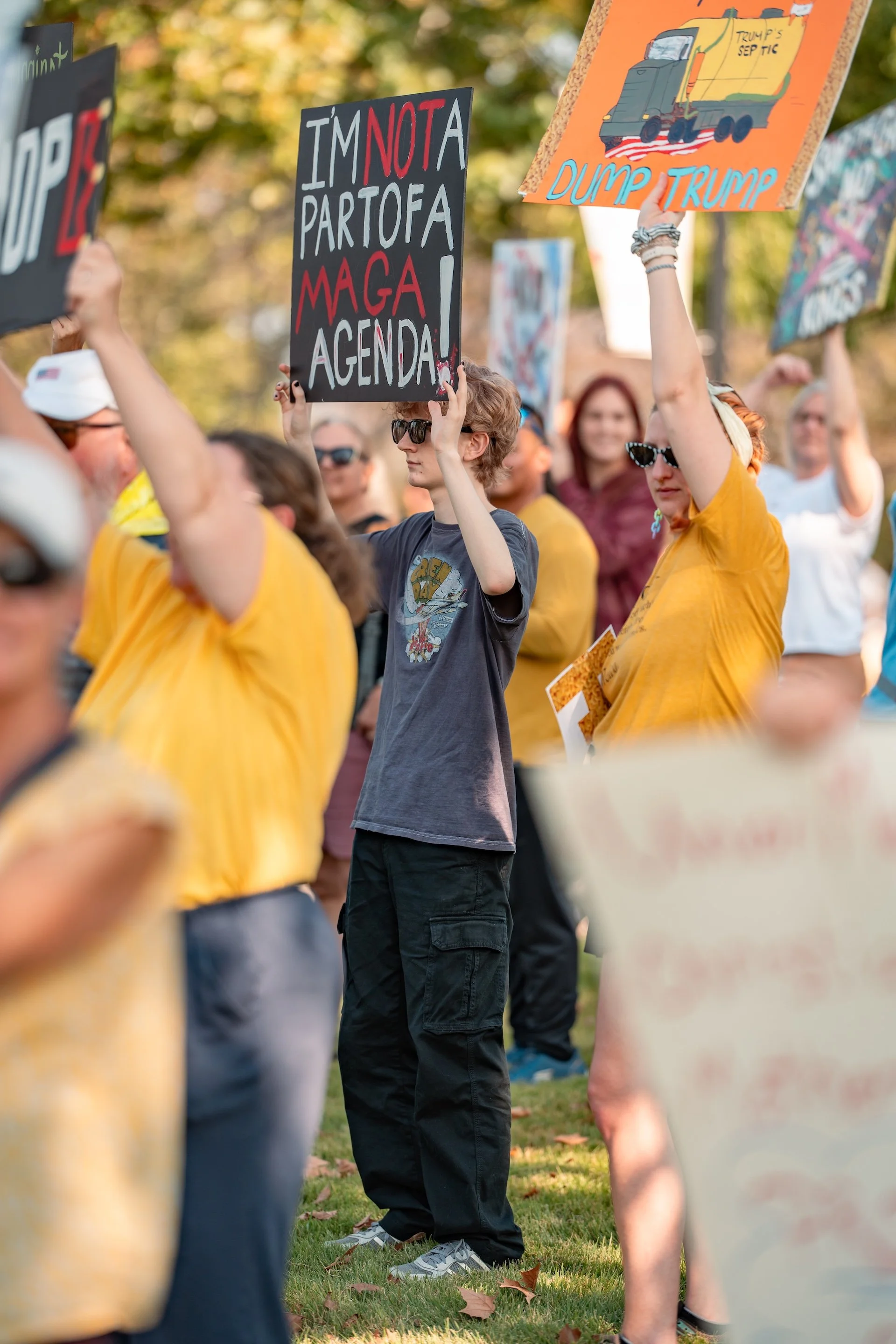 No Kings-2025.10.19-Suwanee, GA-7IV00829-1920H.JPG