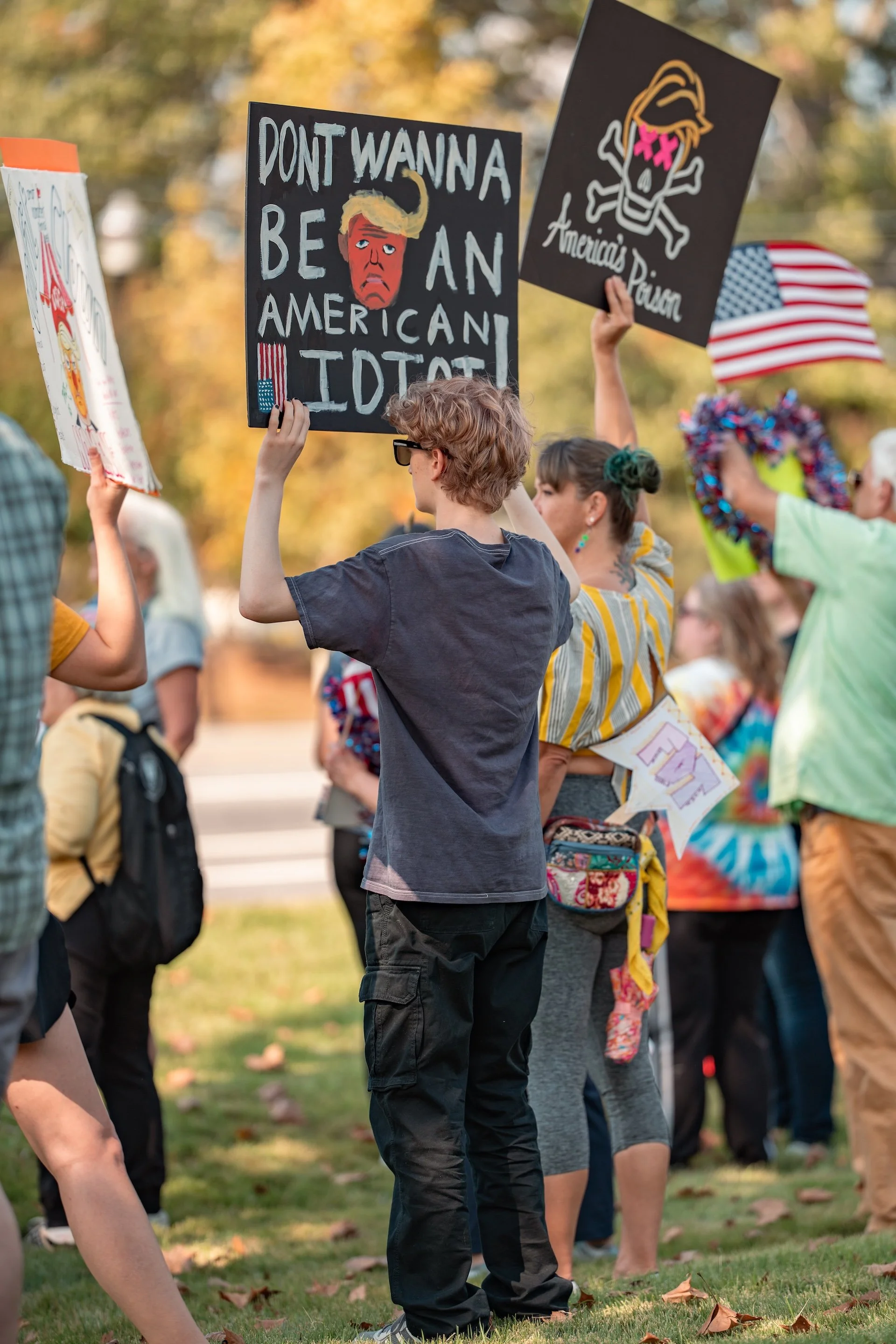 No Kings-2025.10.19-Suwanee, GA-7IV00814-1920H.JPG