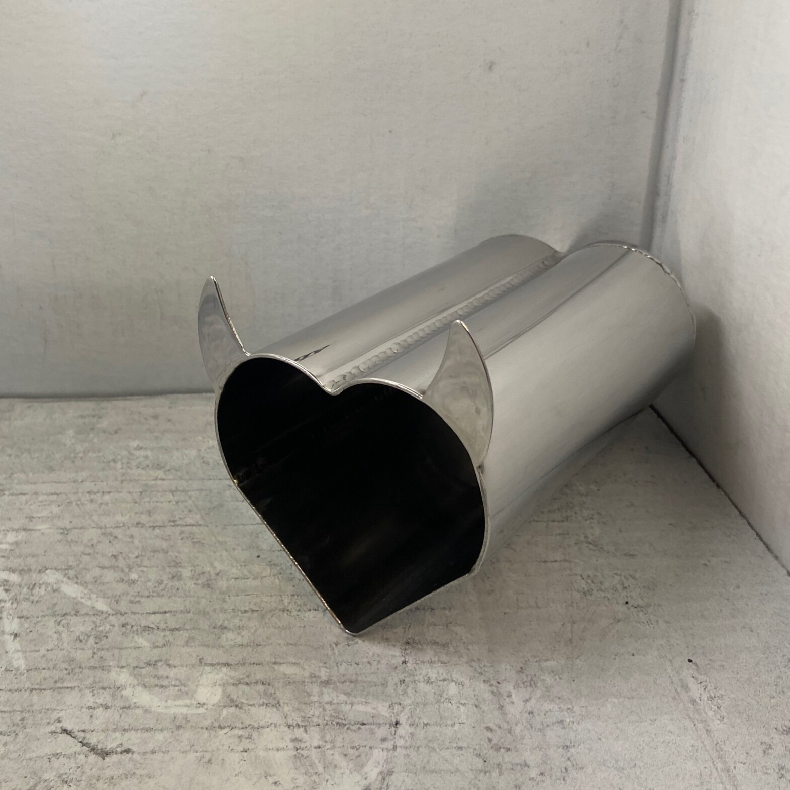 06581A37-98E7-4E83-9112-9DC117100A68