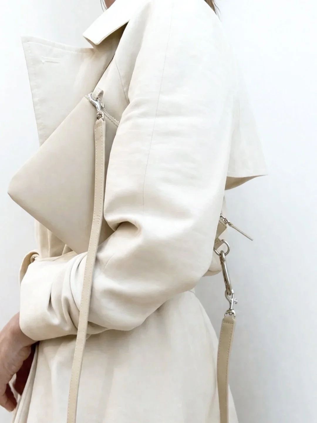 Pale Beige Mini Tucked.jpg