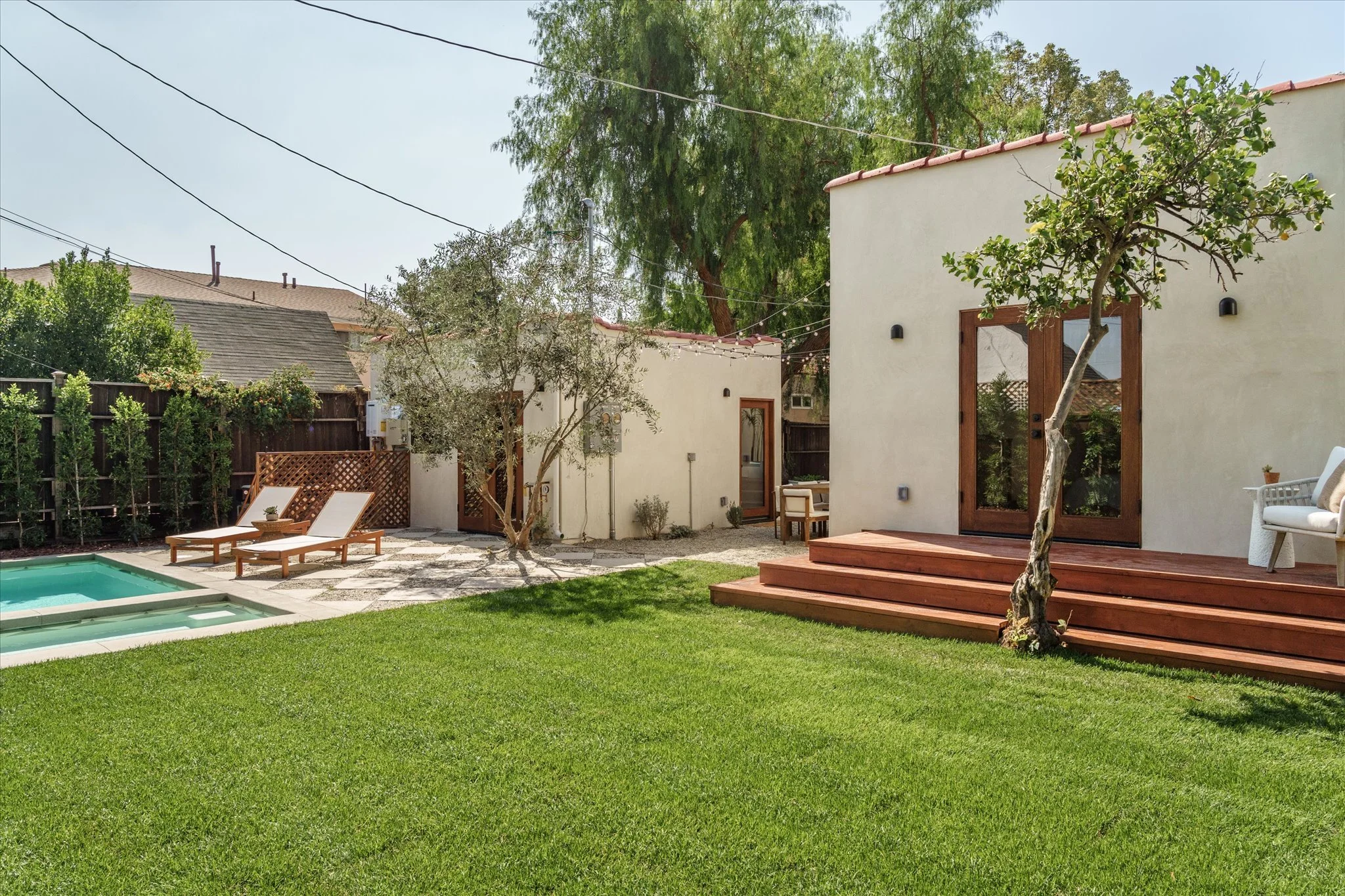 58-3231_Garden_Ave-58.jpg