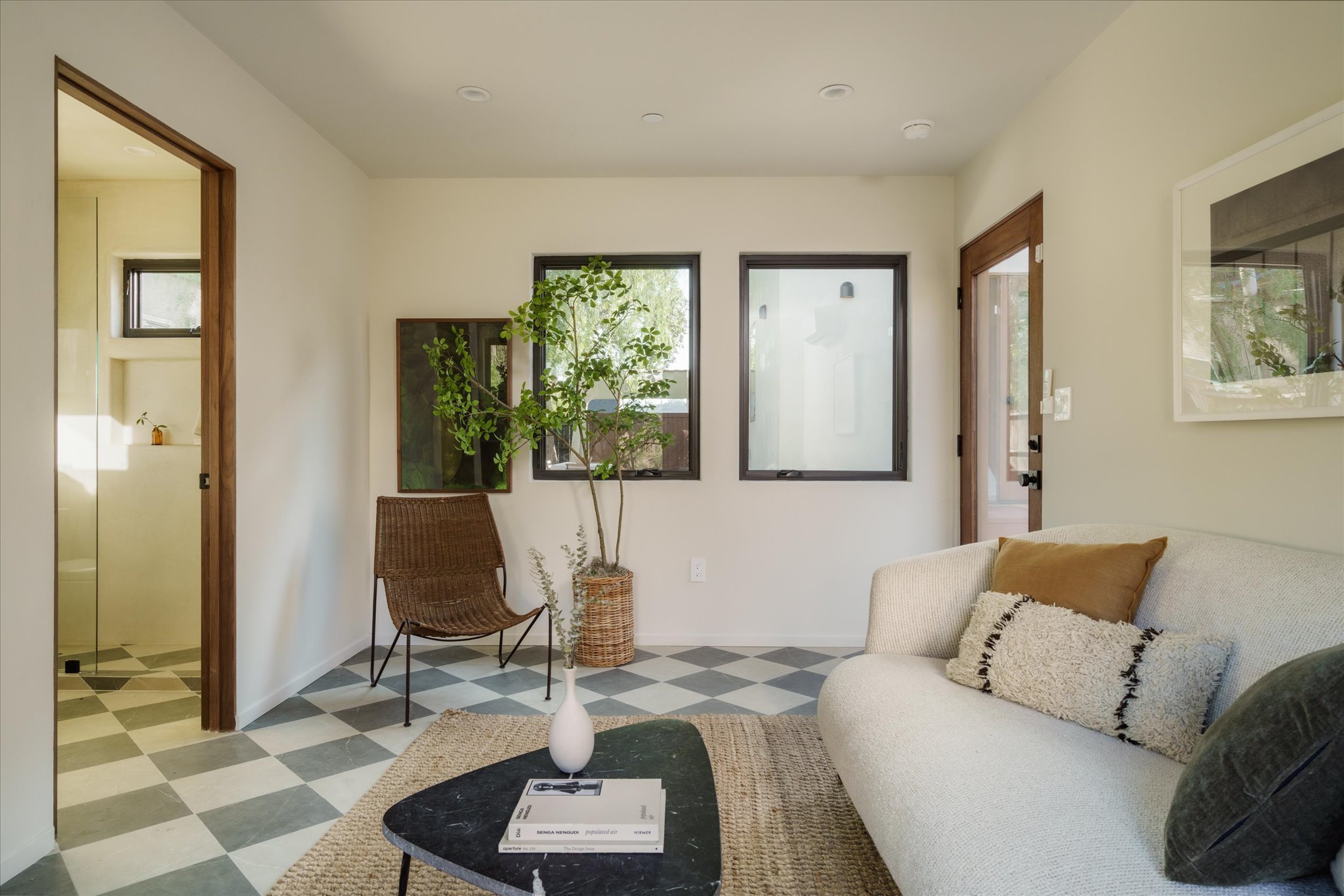 72-3231_Garden_Ave-72.jpg