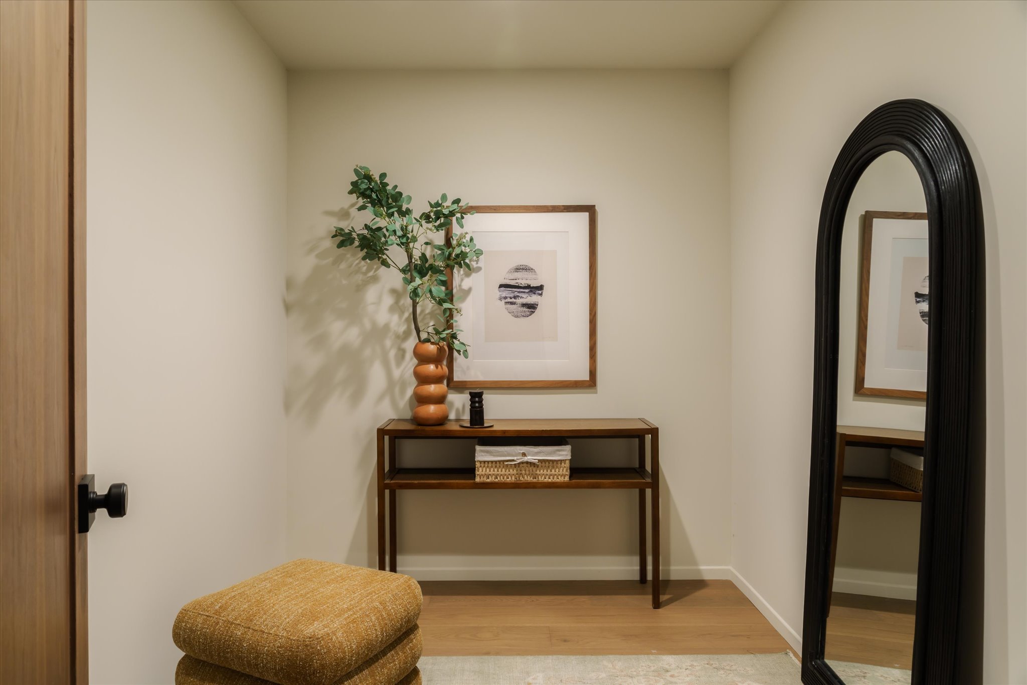44-3231_Garden_Ave-44.jpg
