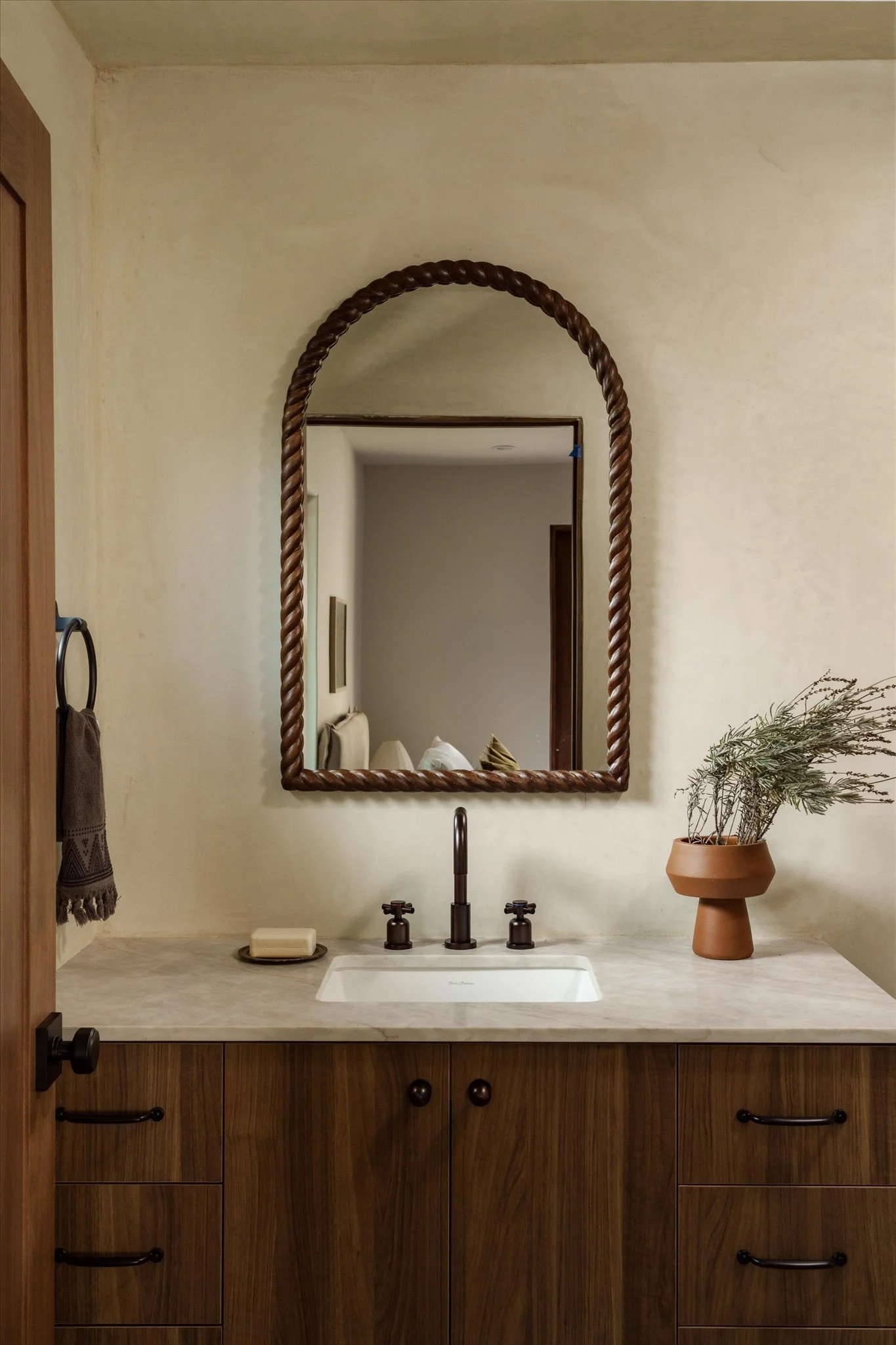 39-3231_Garden_Ave-39.jpg