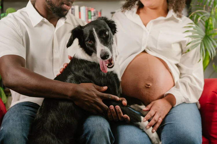 Maternity photography by Love by Saints Vision