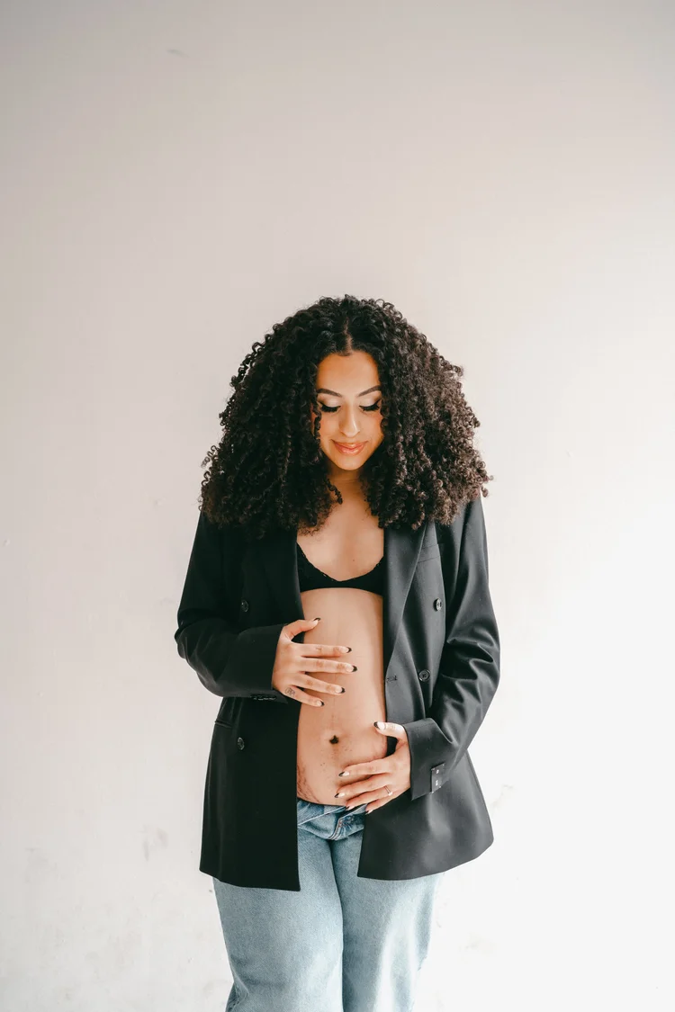 Maternity photography by Love by Saints Vision