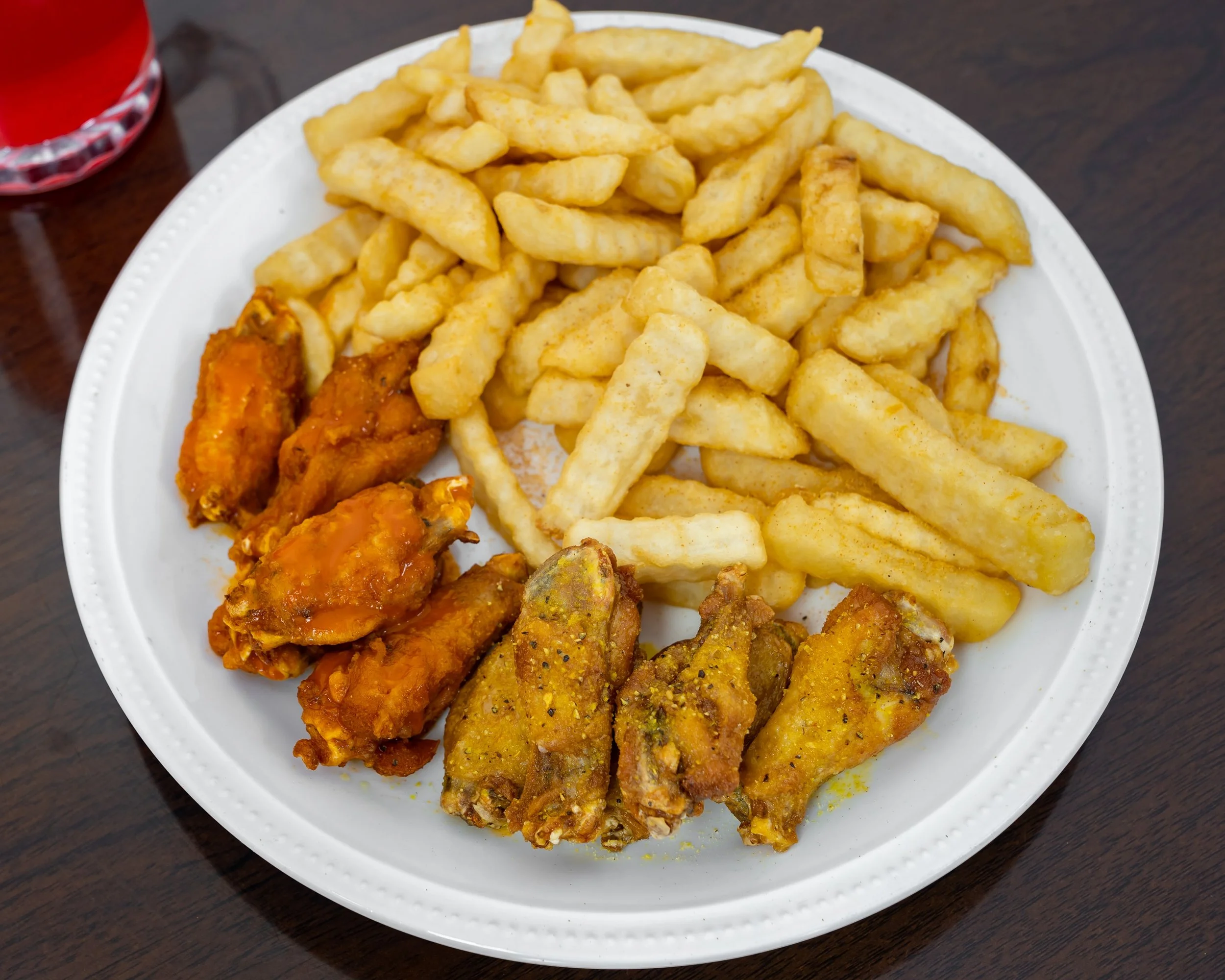 VIP Wings Deli and Café