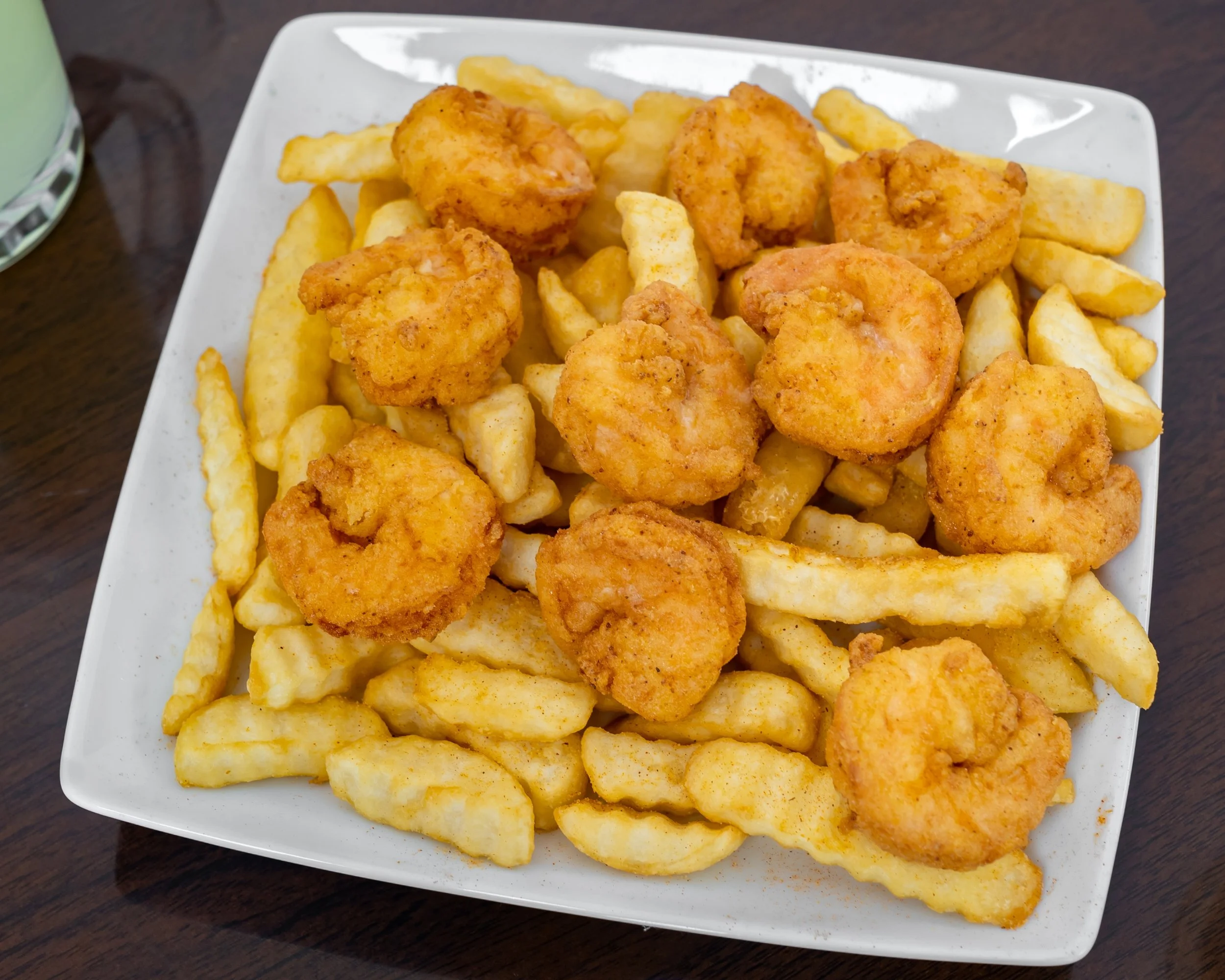 VIP Wings Deli and Café