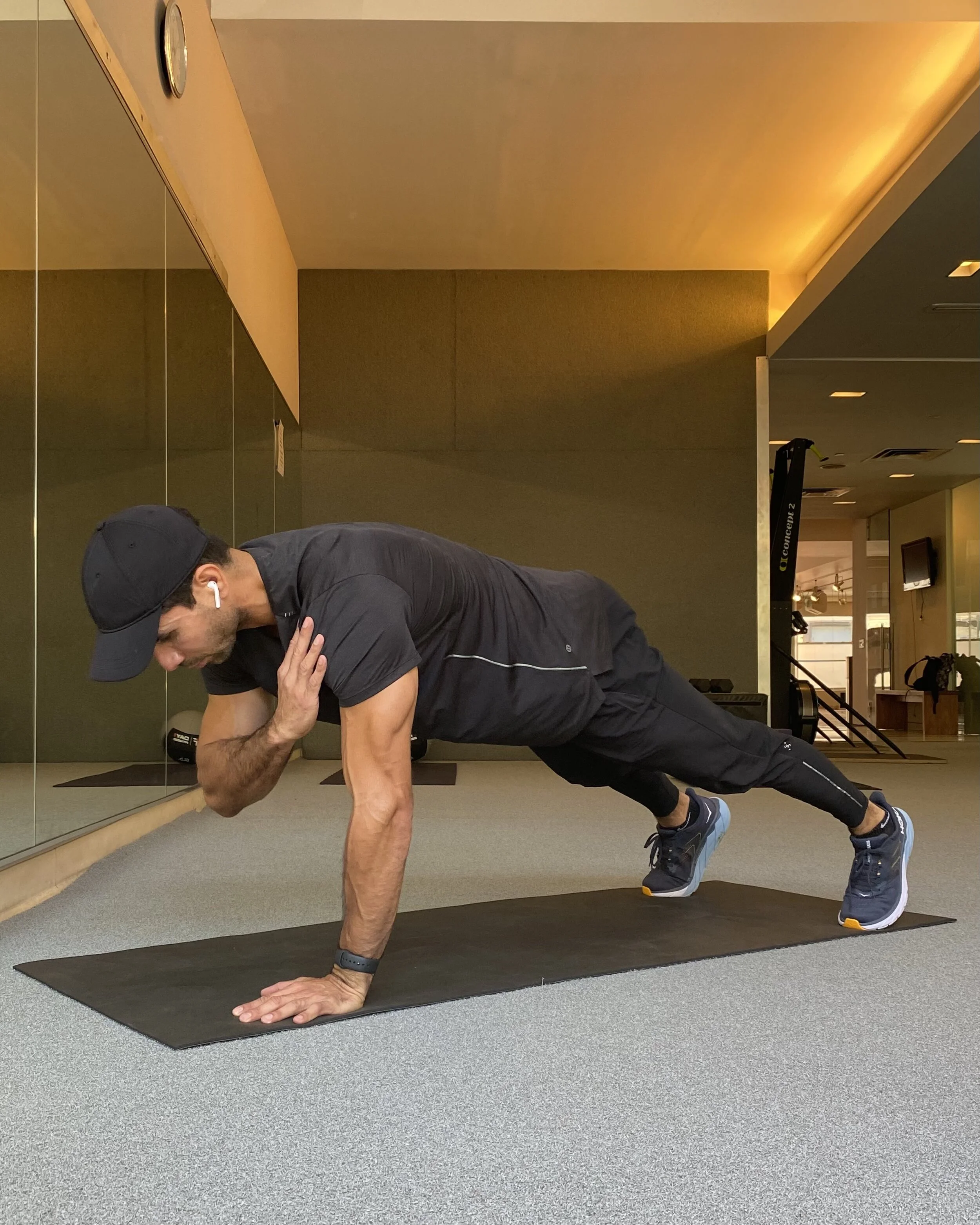 The Plank Progression Shoulder Taps BMB