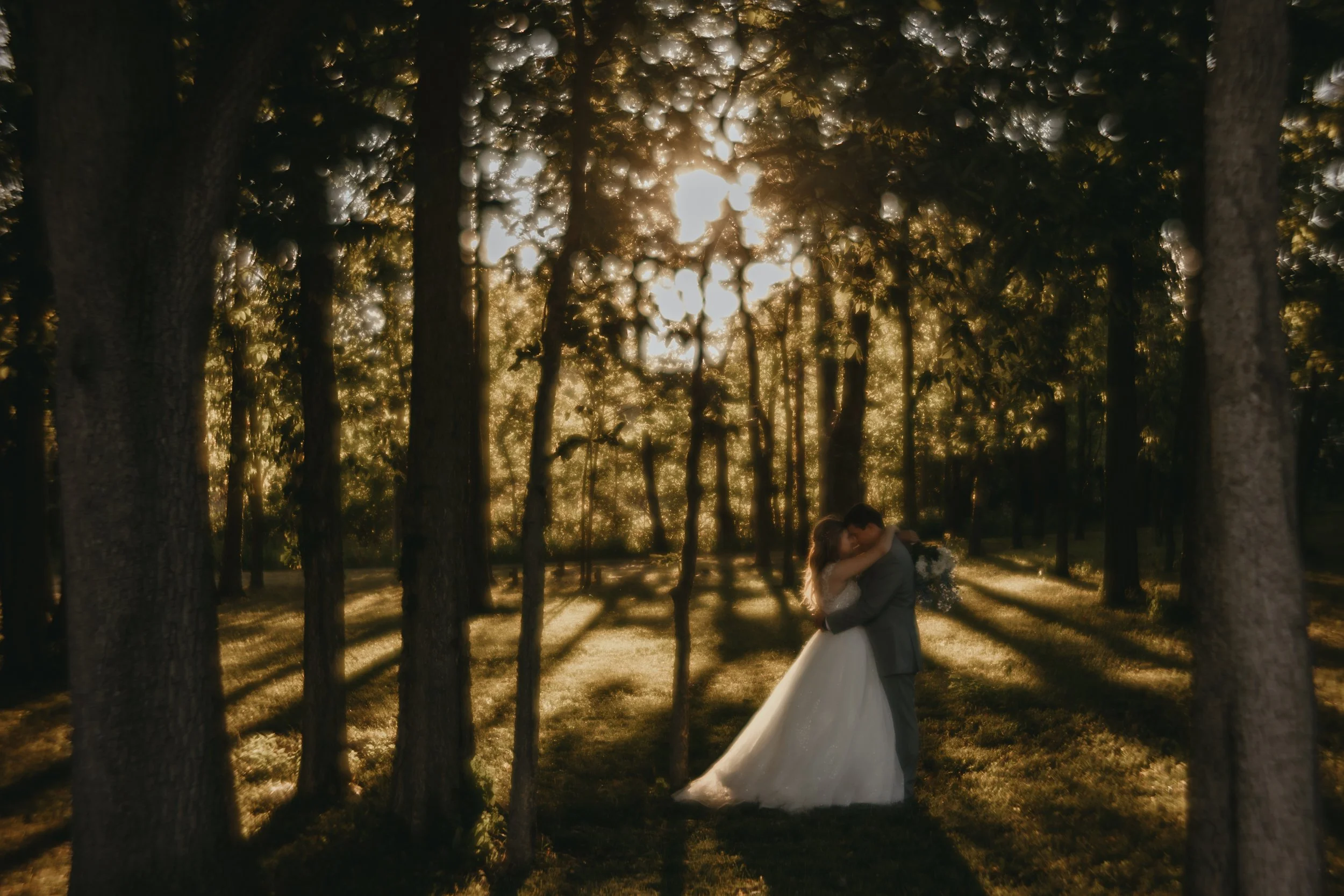 Sunlit Summer Wedding at The Loft on Isanogle | Muncie Wedding Photography