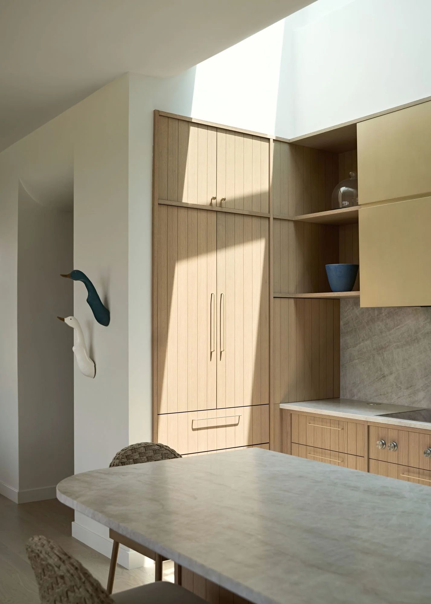 53_PLAAD_PL_RoundThreePhotography_KitchenFridge_DSC9679.jpg