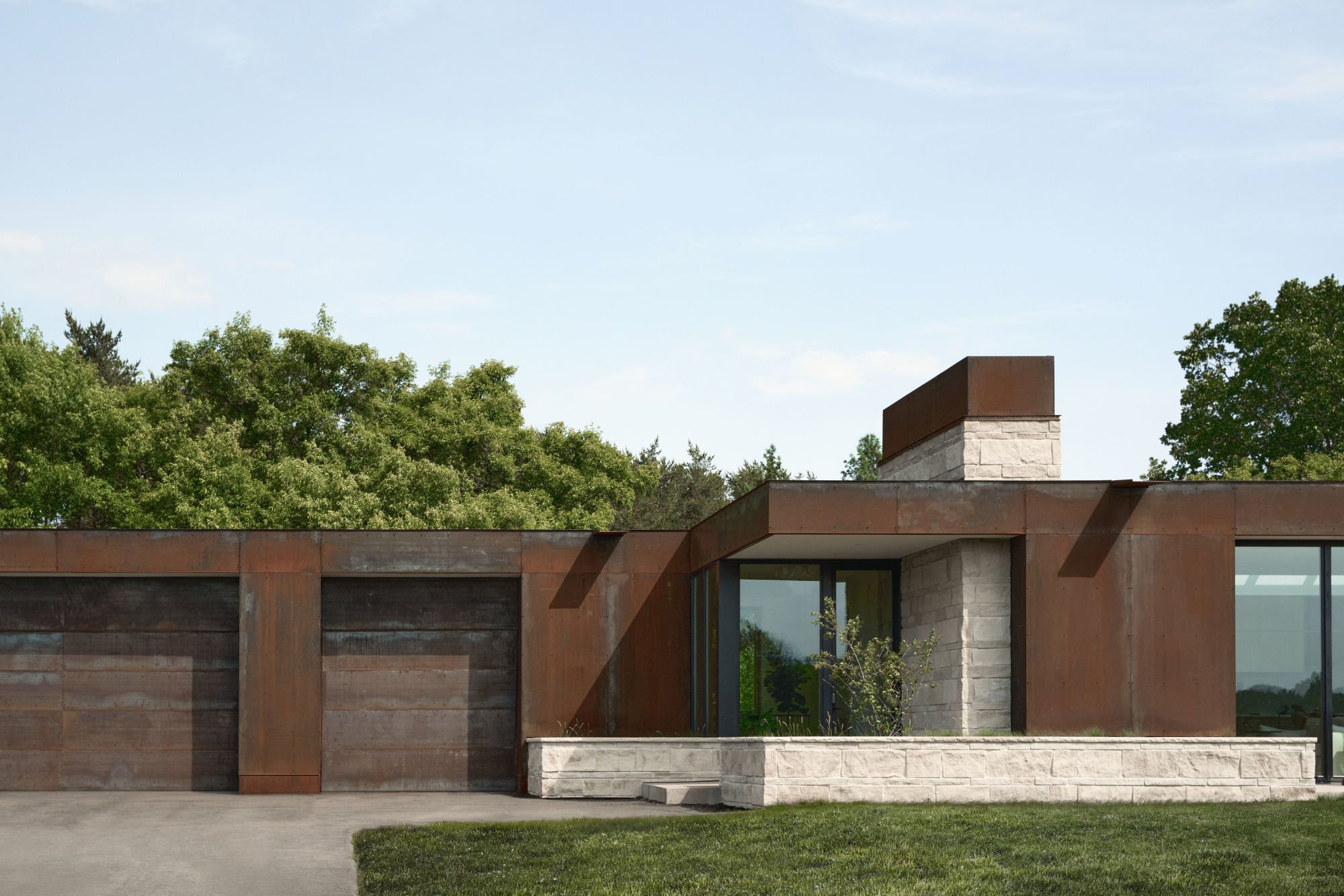 36_PLAAD_PL_RoundThreePhotography_ExteriorGarageEntry_DSC9800.jpg