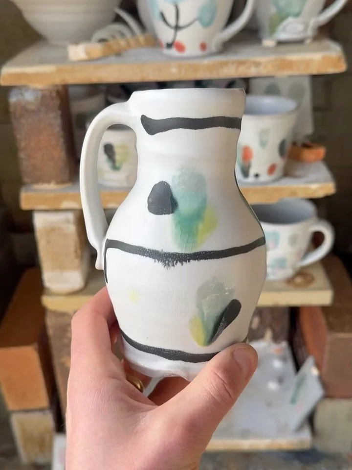 Polka pots

#pottery #ceramics #sodafired #contemporaryceramics #studiopotter @archie_bray