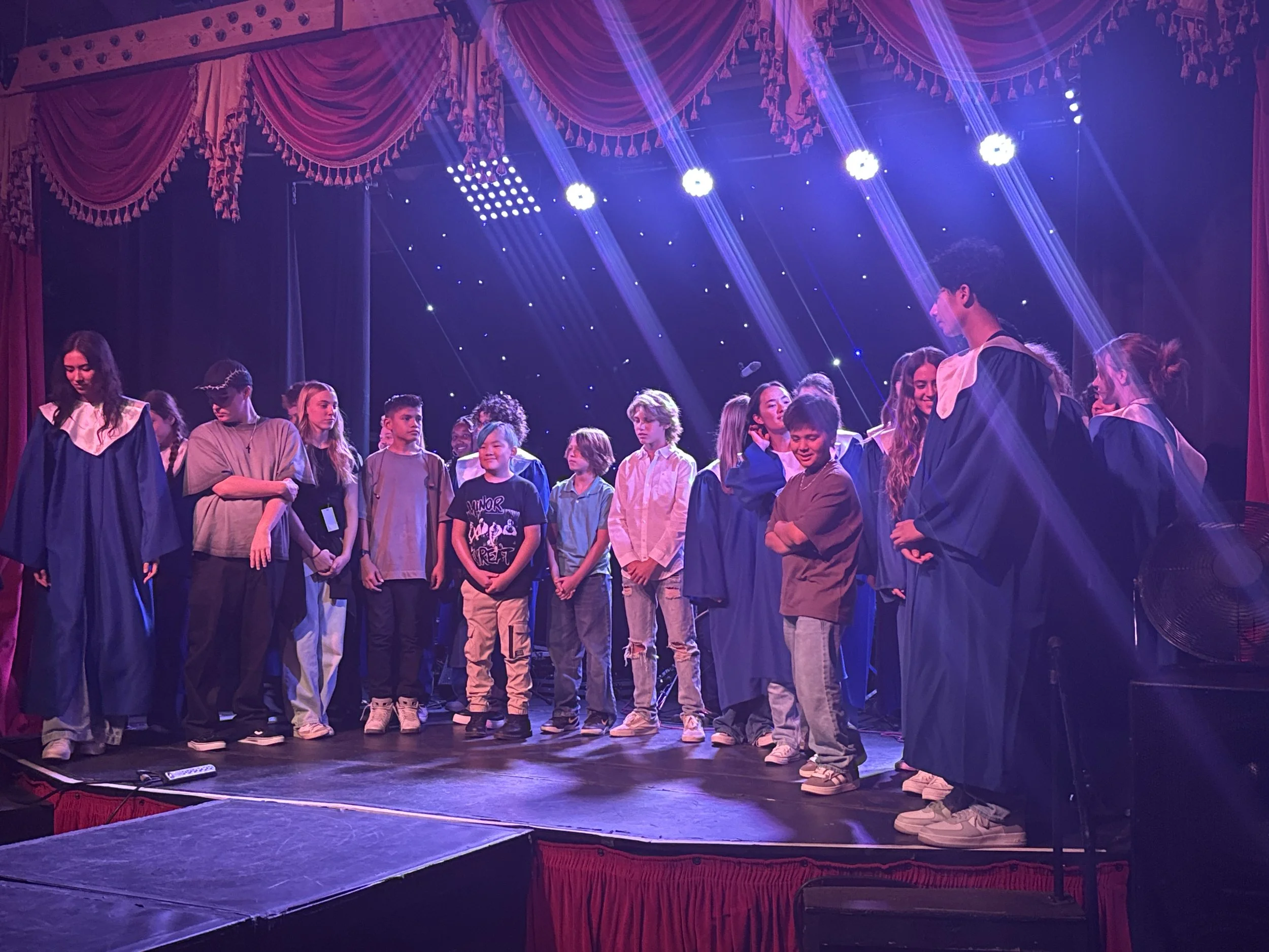 The curtain call on stage at the Chaisen Hale TOO REAL concert