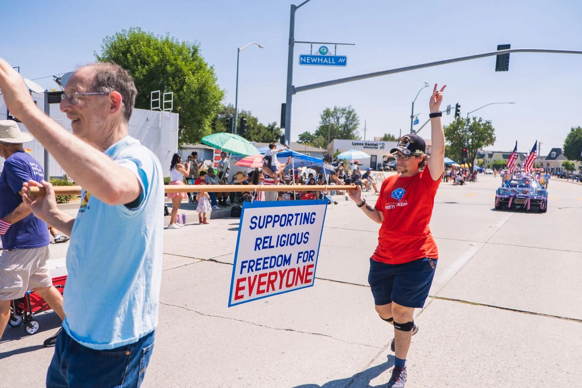 Antelope Valley Freethinkers marching in the Santa Clarita 4th of July parade, supporting separation of church and state
