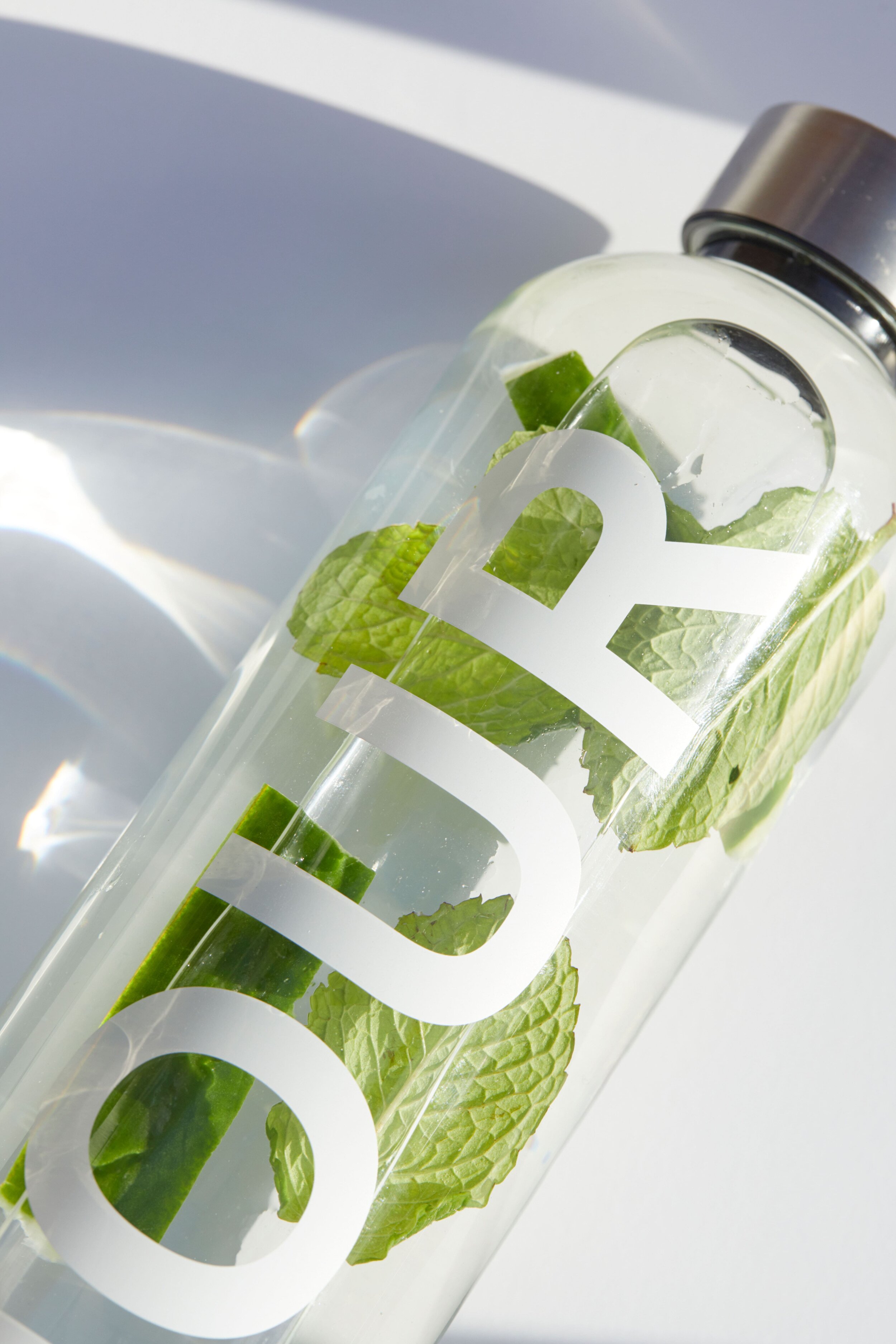15_SEP_20_HOUR_BOTTLE_0212-min.jpg