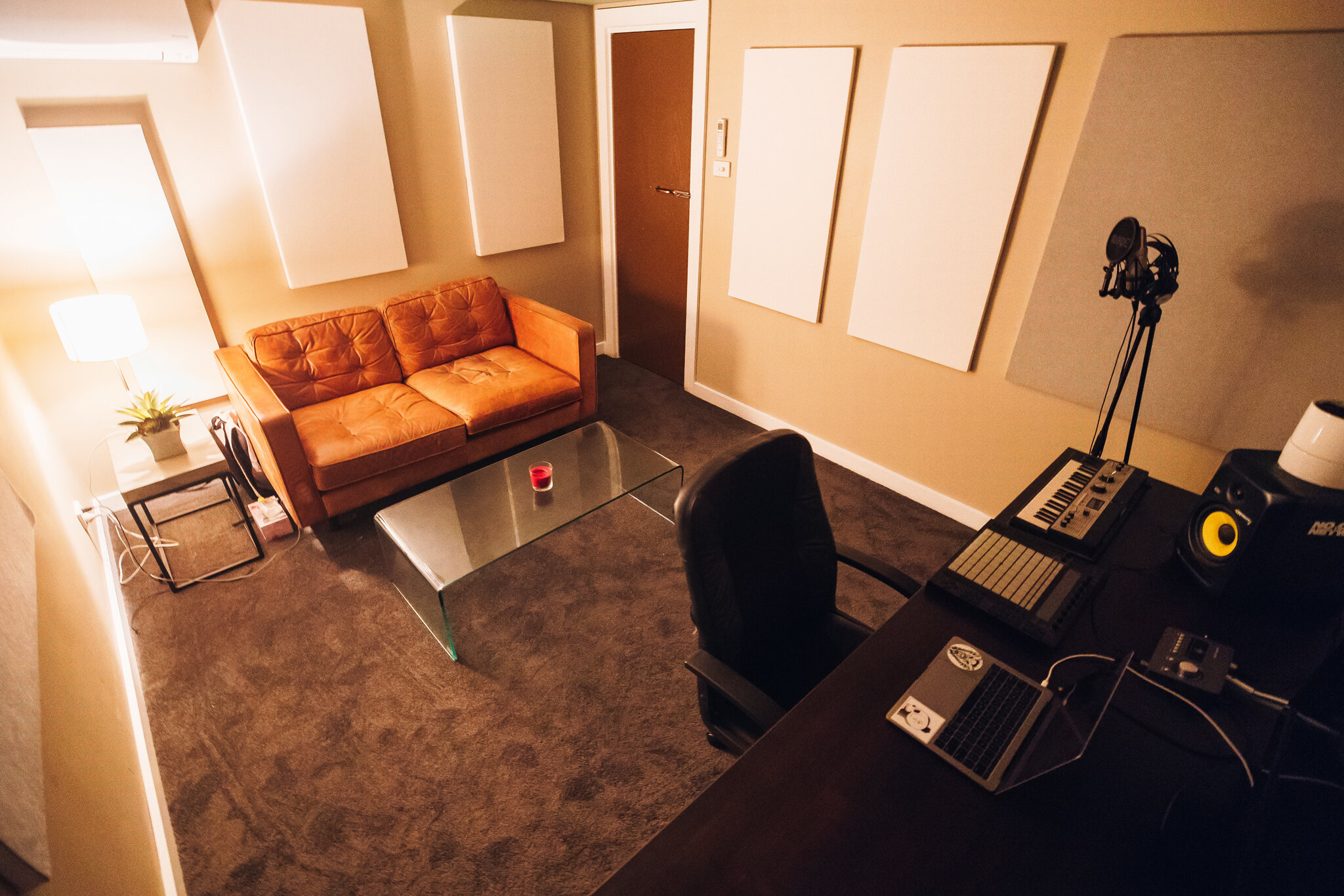 ANNANDALE_STUDIO_PHOTOS-JORDANMUNNS-@jordankmunns-21.jpg