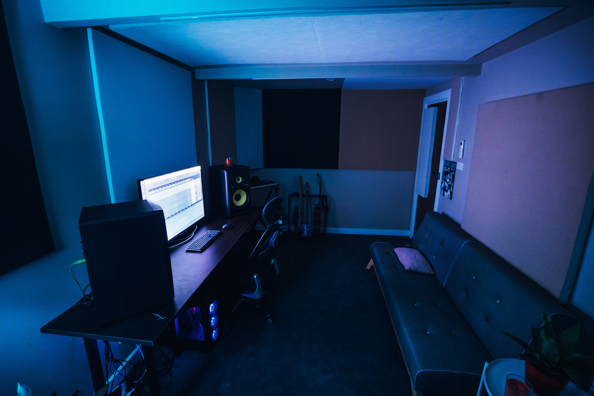 ANNANDALE_STUDIO_PHOTOS-JORDANMUNNS-@jordankmunns-25.jpg