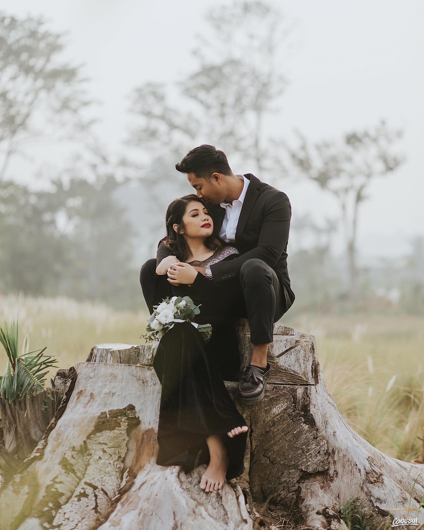 &ldquo;Let love grow roots in your heart&rdquo;

#suezb #muasg #sgmua #makeupartists #makeupartistsg #sgmakeupartist #bridesg #bridalsg #sgbridal #weddingsg #prewedding #preweddingsg #singaporemakeupartist