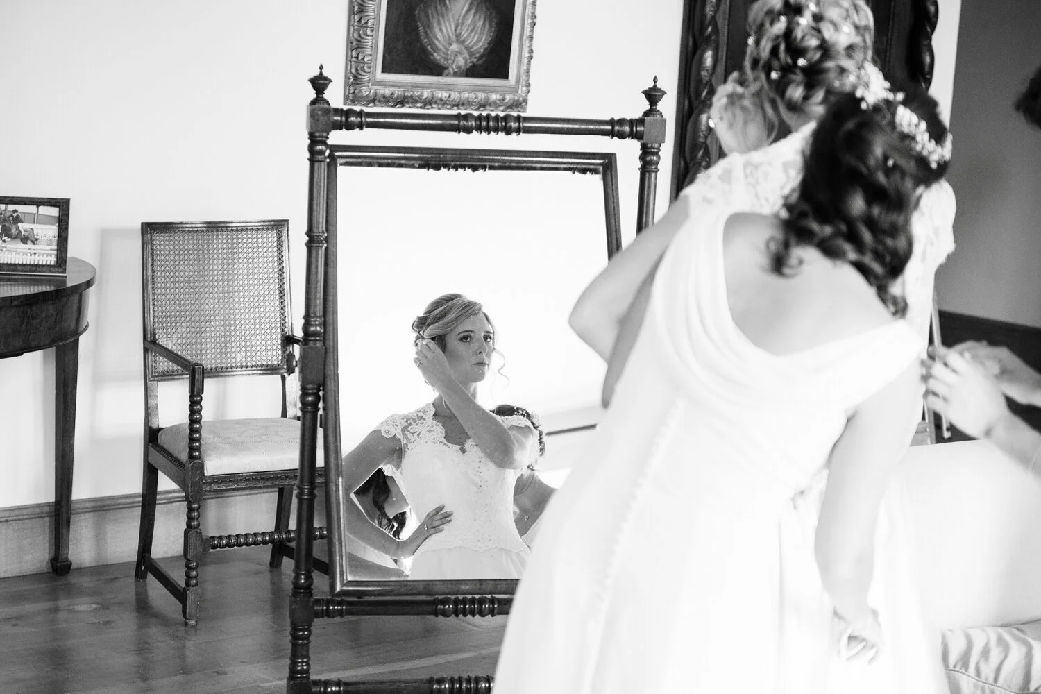 church-marquee-large-wedding-photography-24.jpg