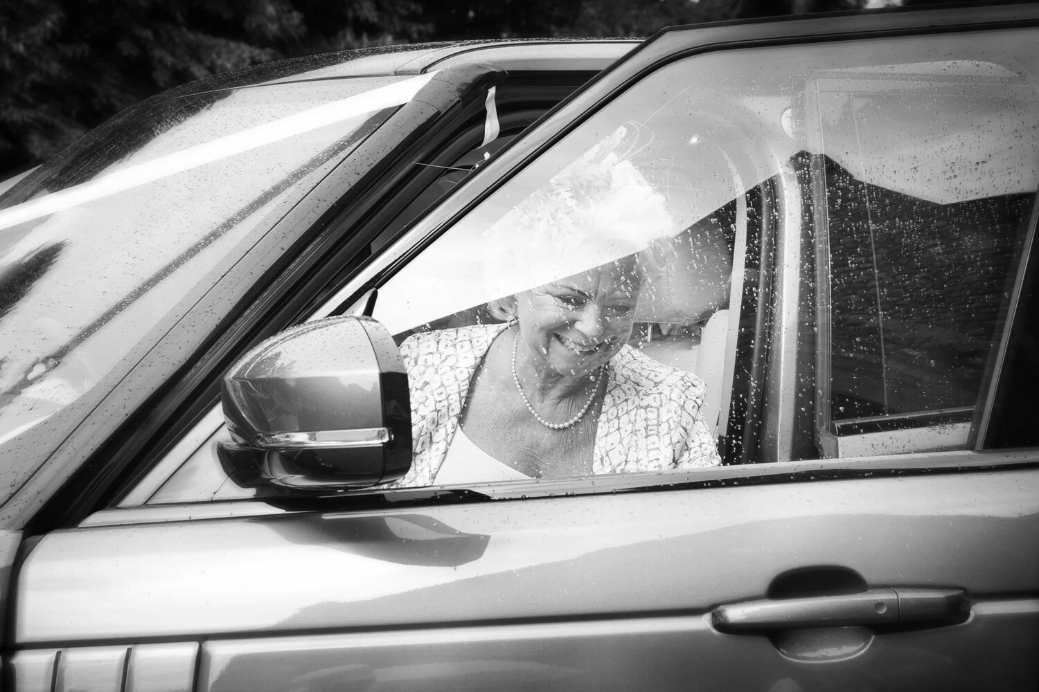 church-marquee-large-wedding-photography-47.jpg
