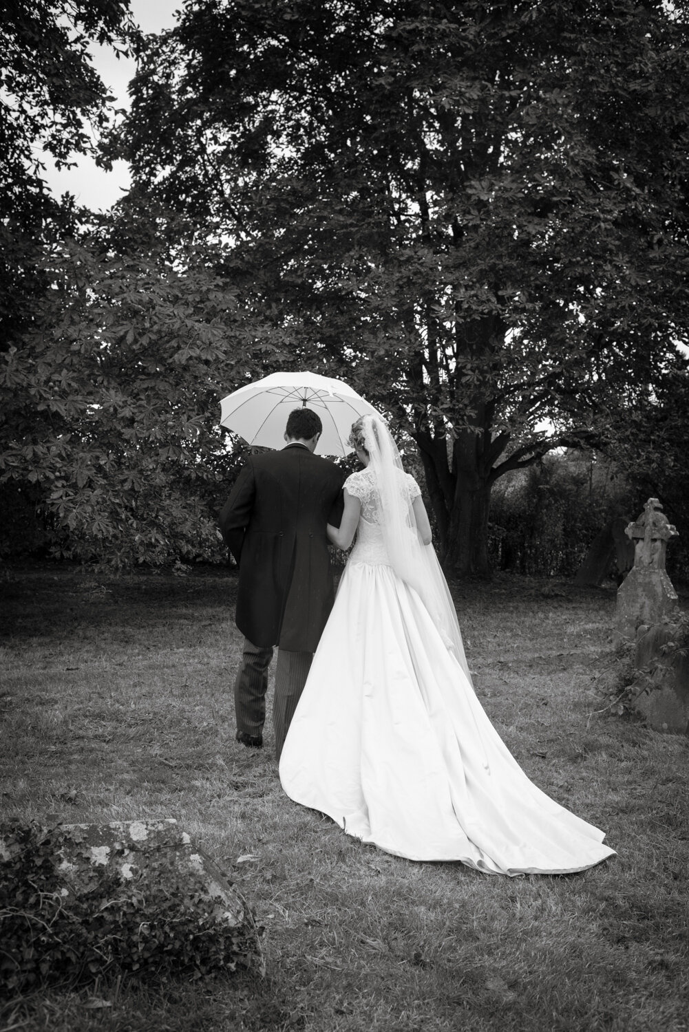 church-marquee-large-wedding-photography-75.jpg
