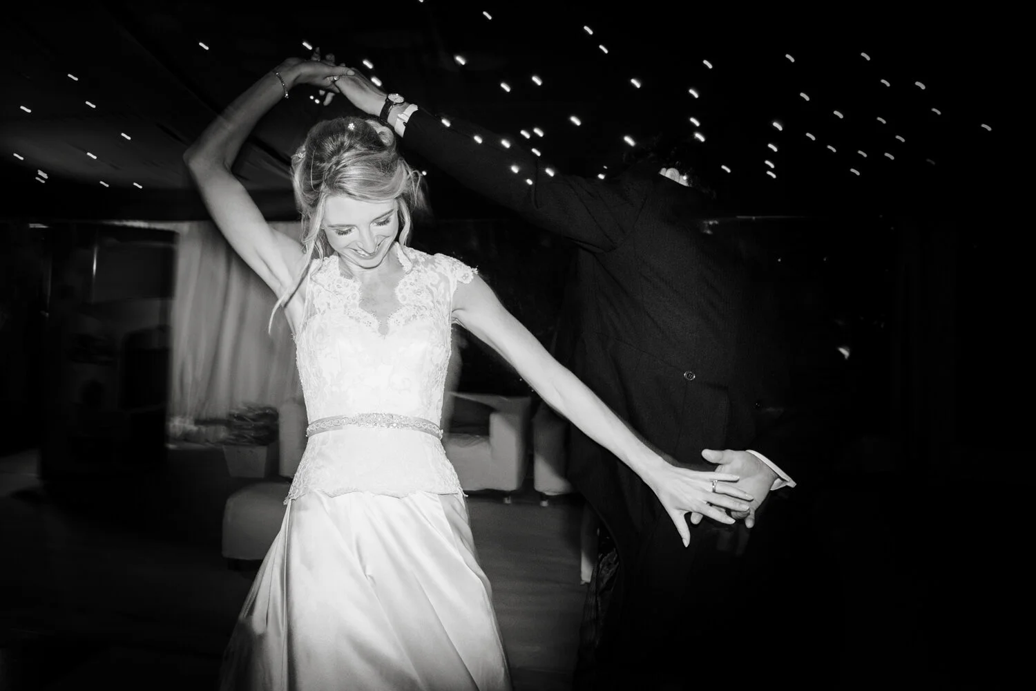 church-marquee-large-wedding-photography-151.jpg