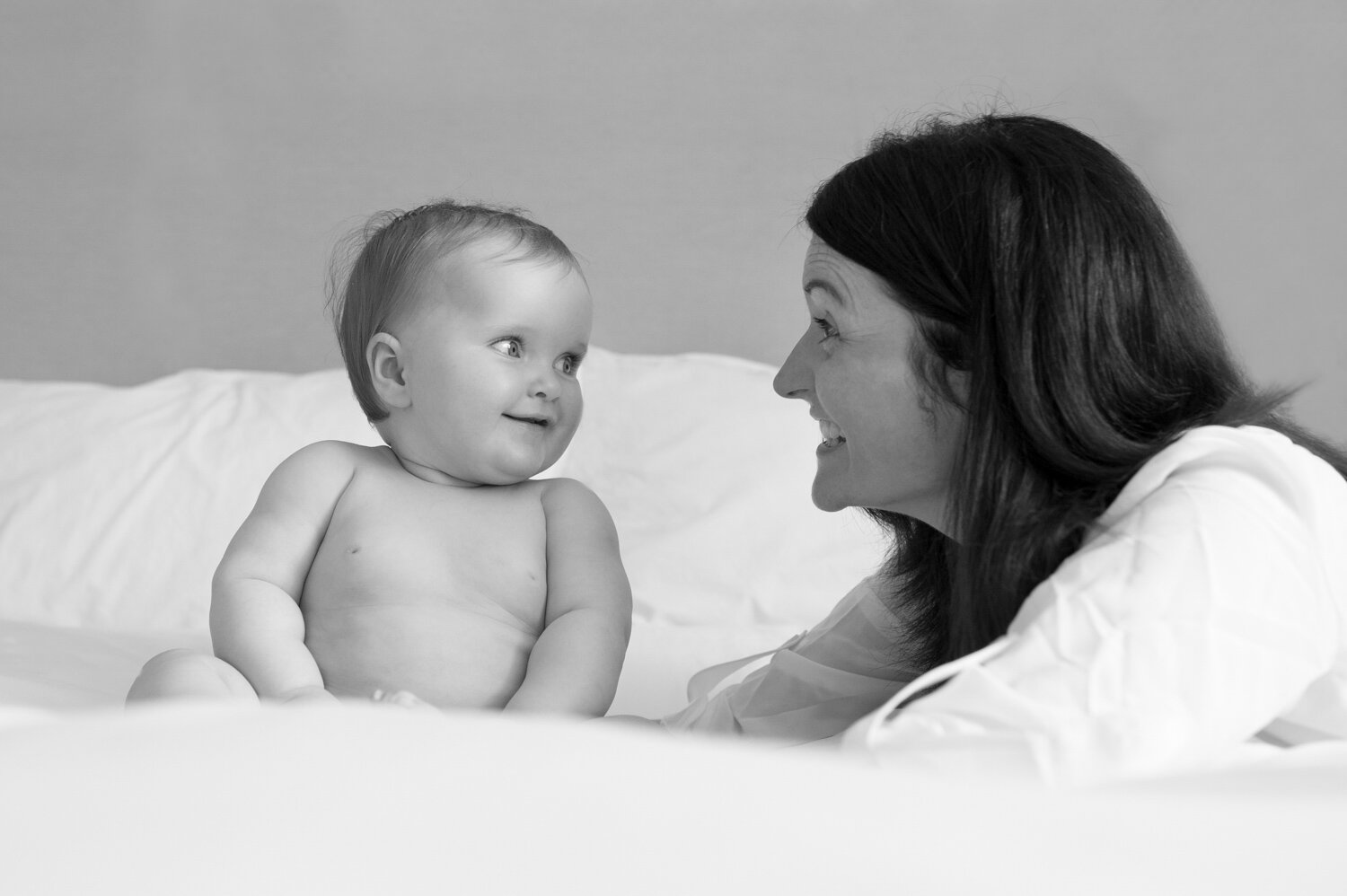 eight-month-baby-photography-session-london-11.jpg