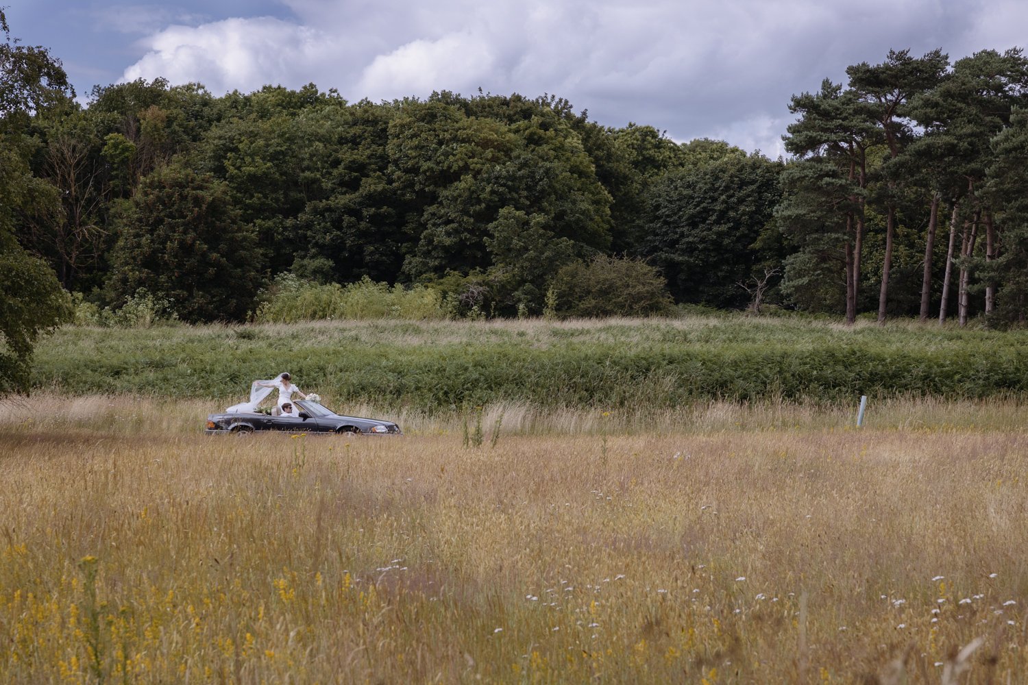 butley-priory-suffolk-wedding-photographer-81.jpg