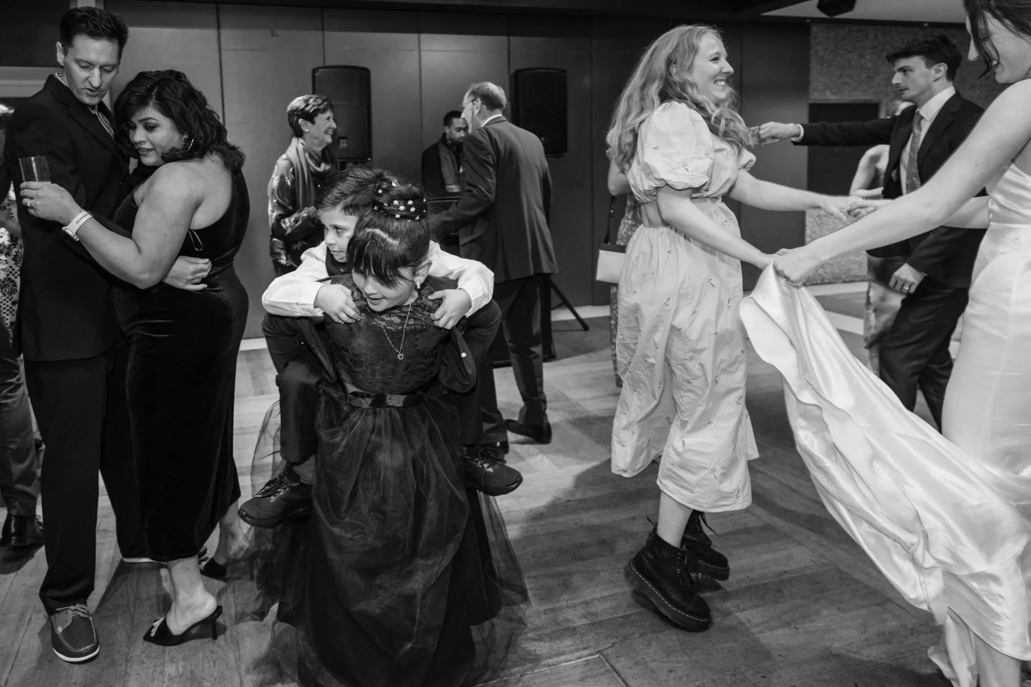 barbican-conservatory-wedding-photography -83.jpg