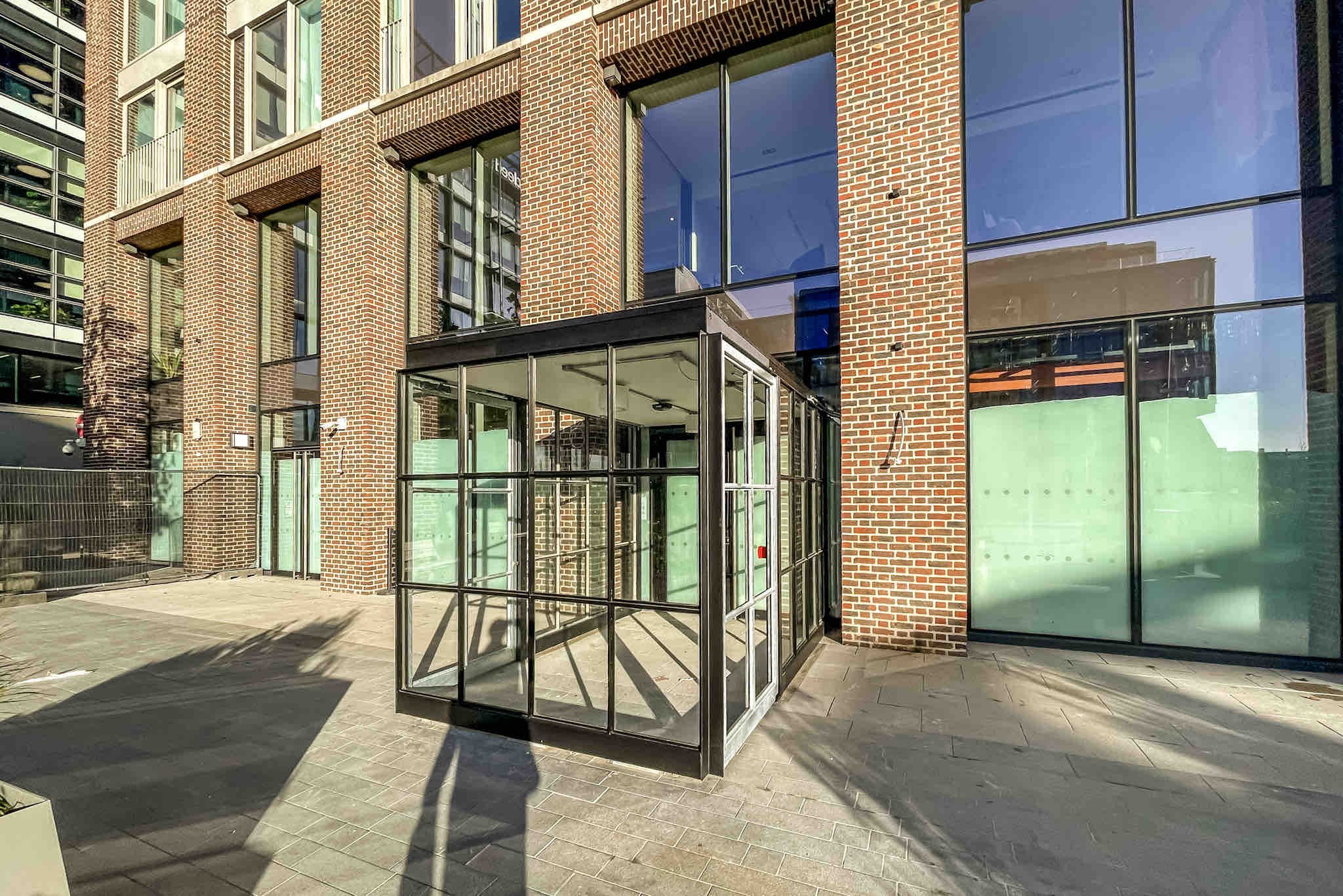 BER-Capital Dock-02.jpg