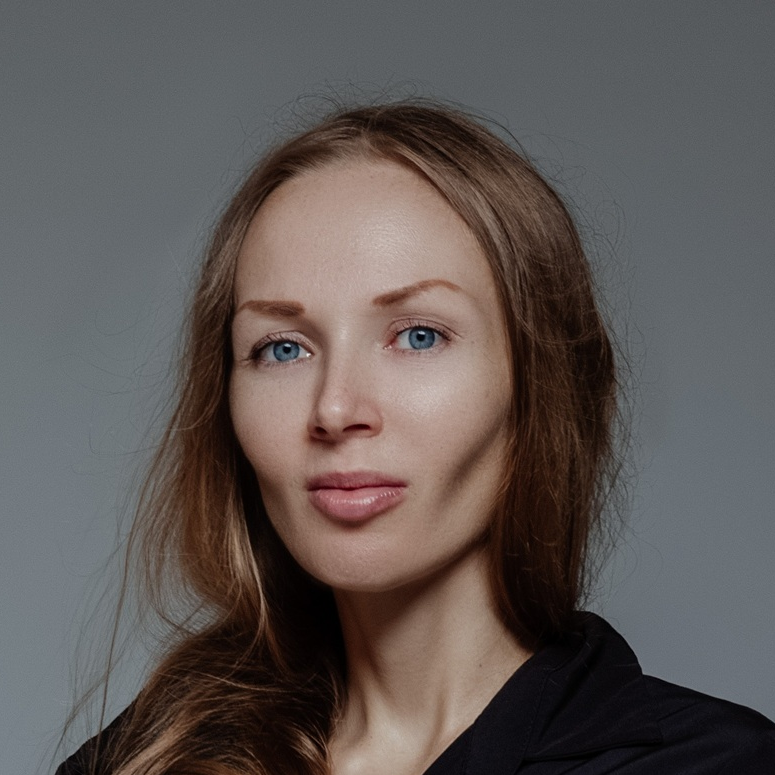 Headshot of Prof Evelyne Bischof 