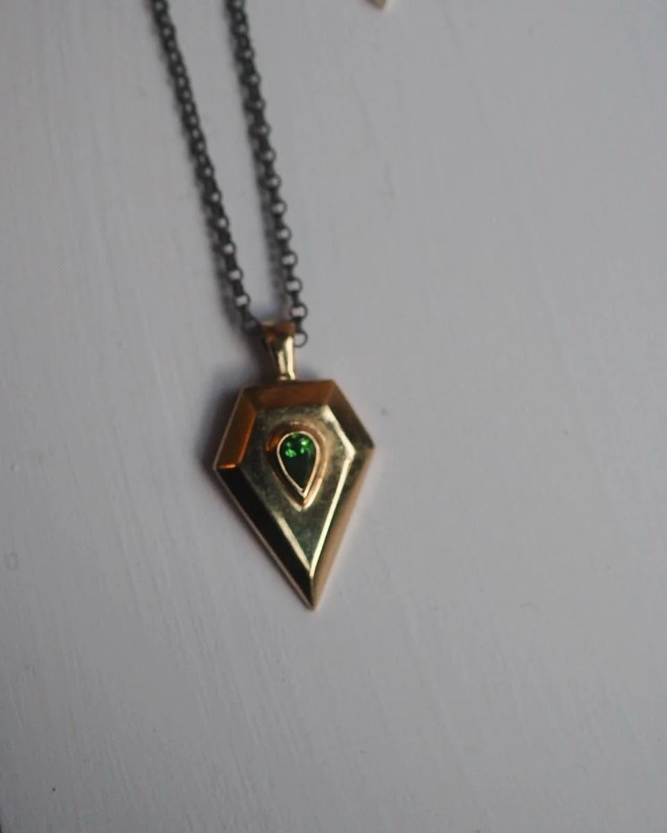 11.TSAVORITE_PENDANT.JPG