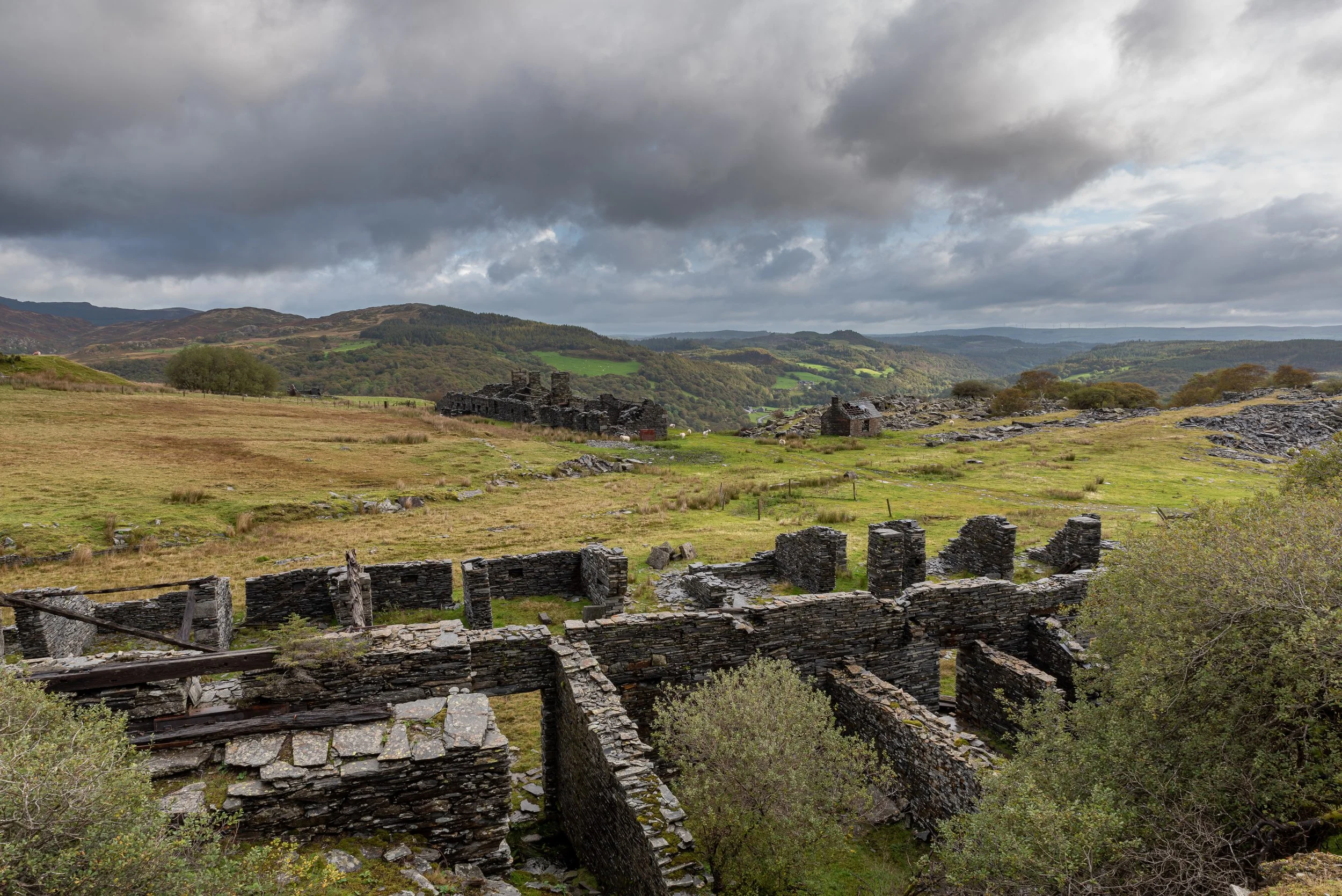 Rhos quarry situated above Capel Curig.