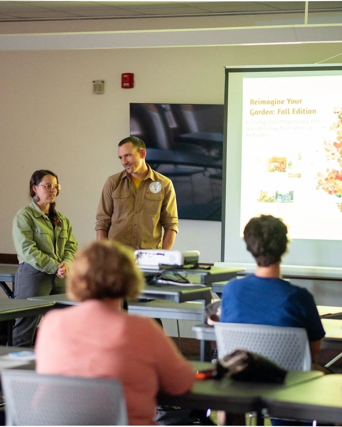 🍂 Gratitude abounds after our evening at the @newenglandbg. Thank you to everyone who joined us for the autumn workshop! Your curiosity, ideas, and willingness to share made it a truly collaborative gathering.
We are also so grateful to New England