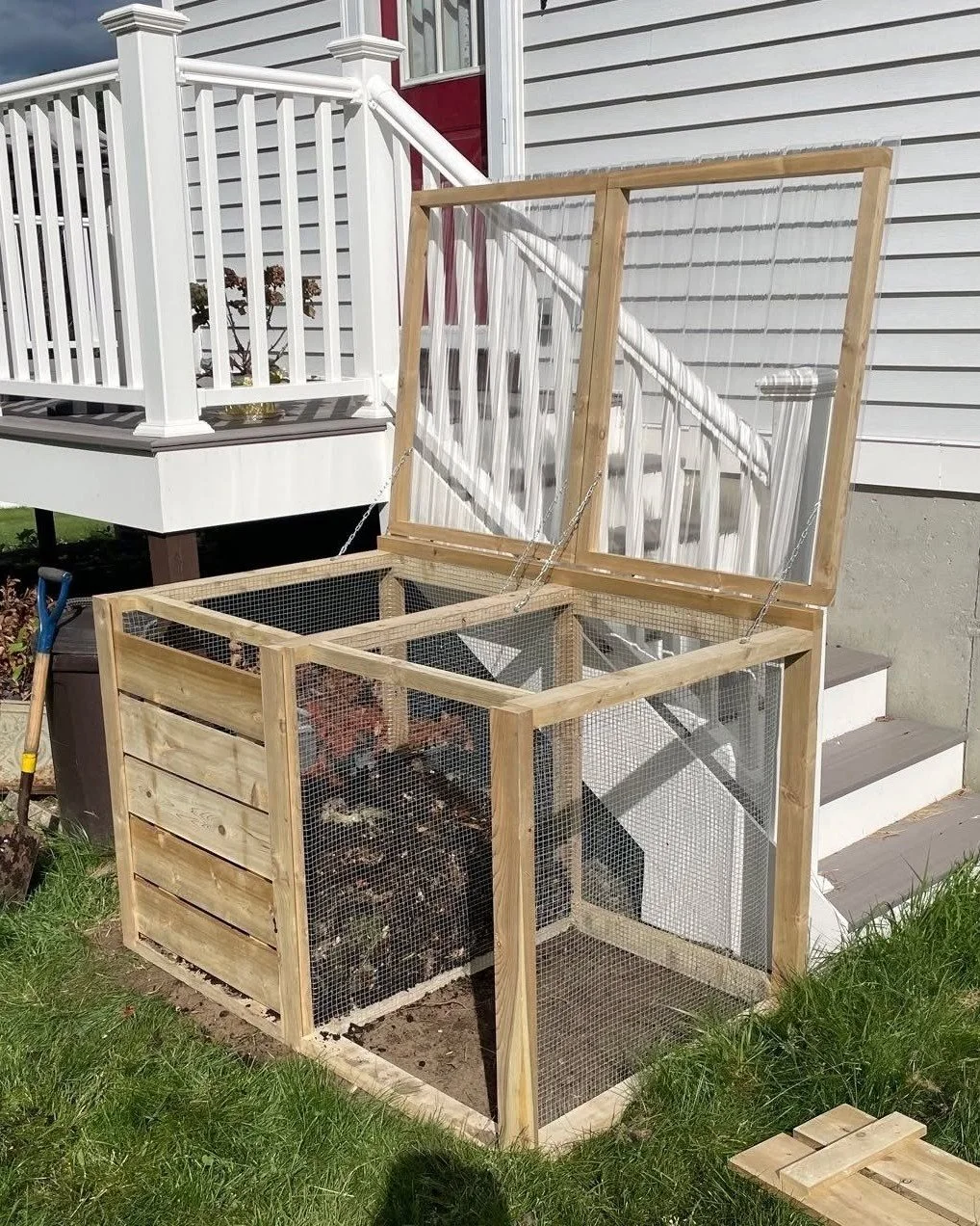 I will scream it from the rooftops: The health of a community is directly correlated with the health of the soil on which they live!!! 📣

So, how do we build healthy soil? Compost, keep roots in the ground, insulate and maintain a duff layer to help