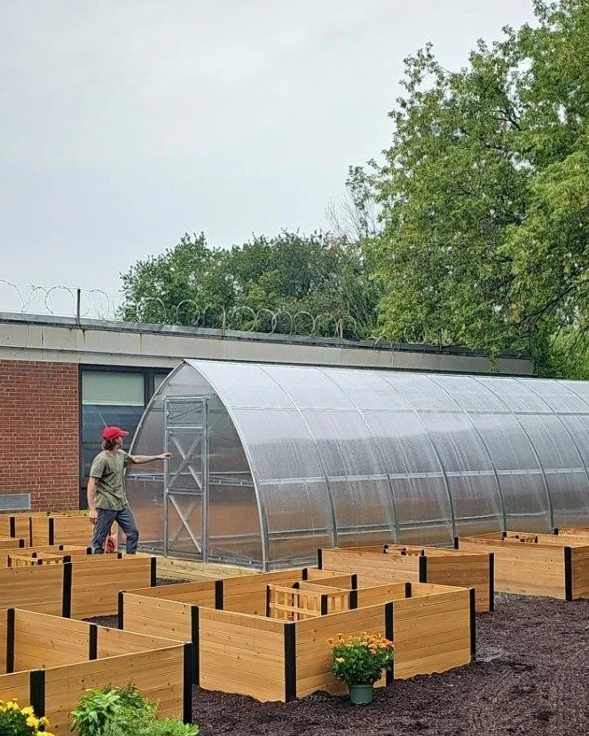 Master gardener? Seed starting hobbyist? Running a market garden?

You probably need a greenhouse.

Wind, snow, sleet, hail - it doesn't stand a chance. Check out @plantagreenhouses  and grow more this year.