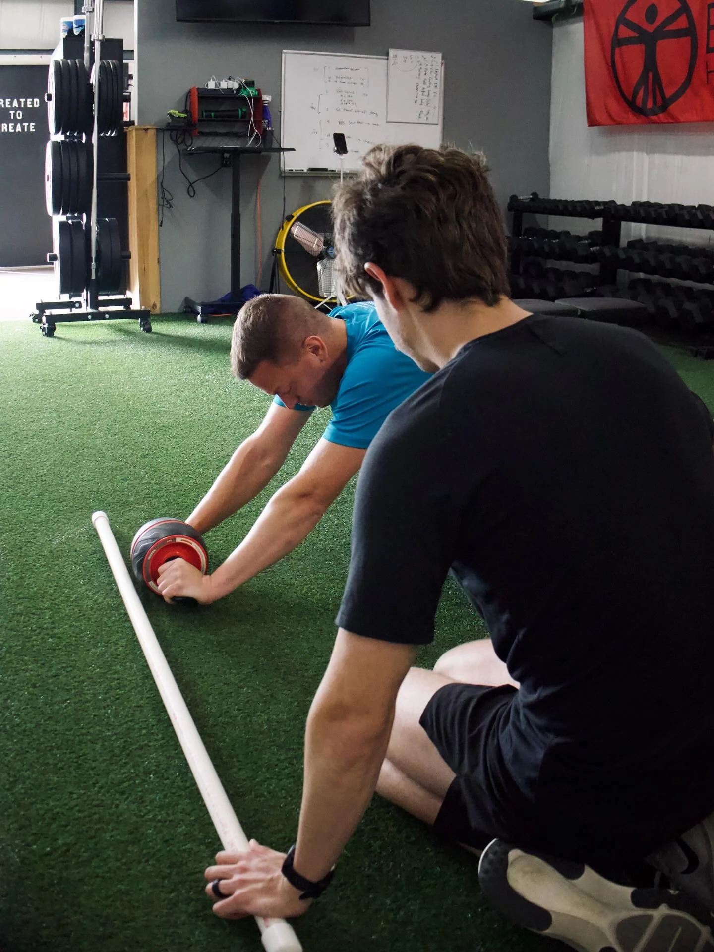 Trainer POV: Locked in on form, tempo, and that extra 1% effort. Daniel&rsquo;s always spotting the stuff that matters 👀

Ready for coaching that&rsquo;s personal, focused, and actually transforms you? Message us to get started. 

#BeStrong #Lifesty