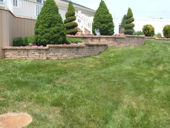 Retaining Wall 6.jpg