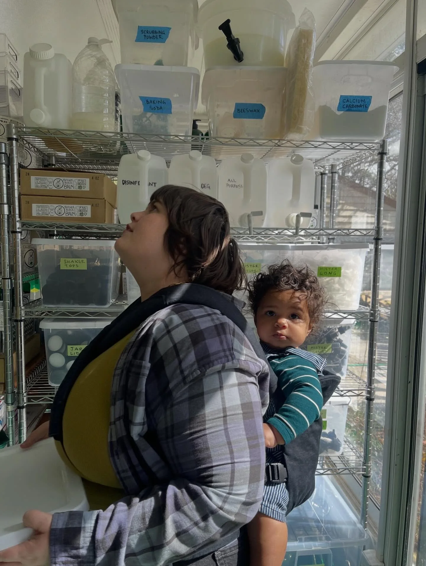 Family Business 🪴

#squeakygreen #greencleaning #organic #atl #farmersmarkets