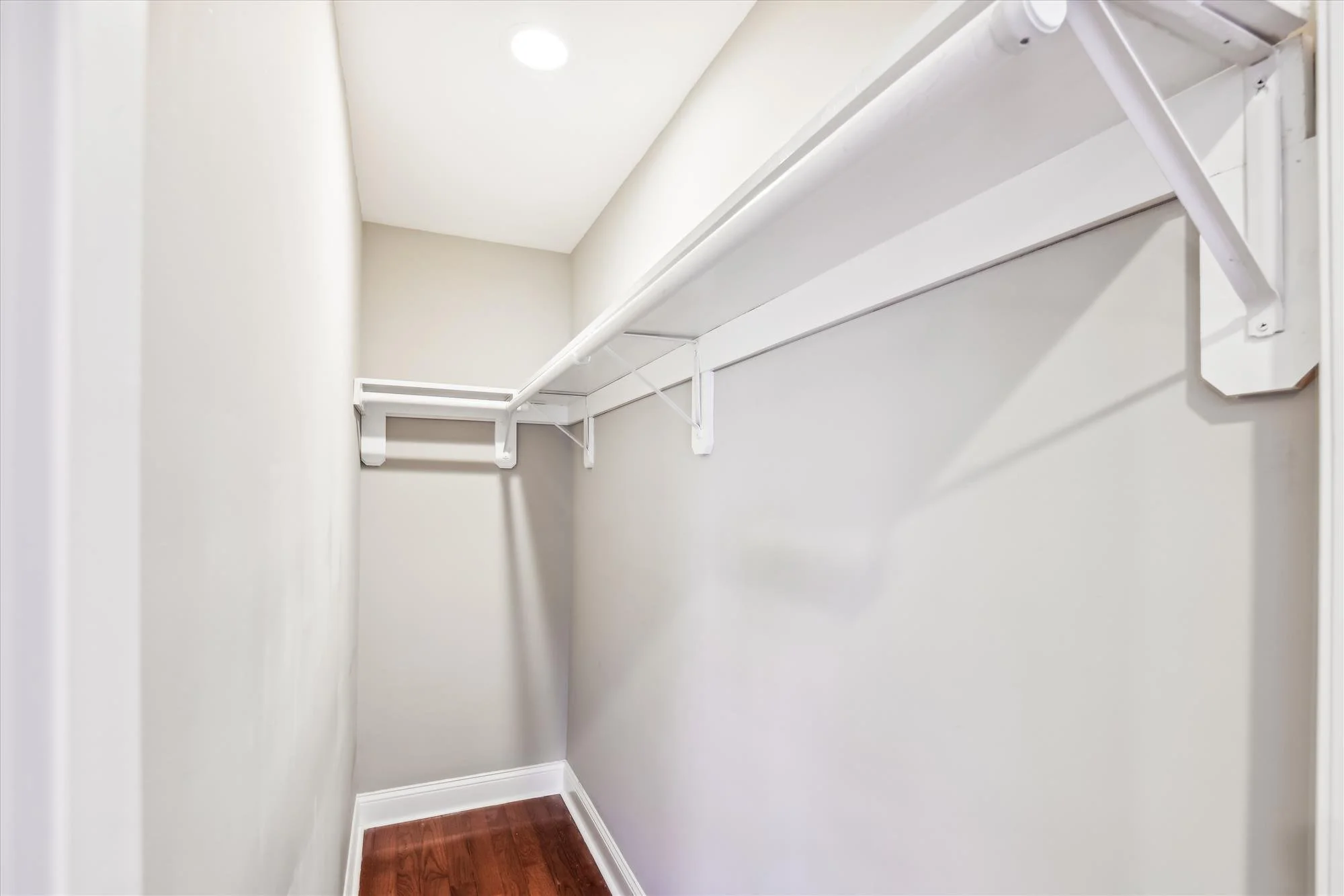 interiors-walk in closet-_dsc9738.jpg