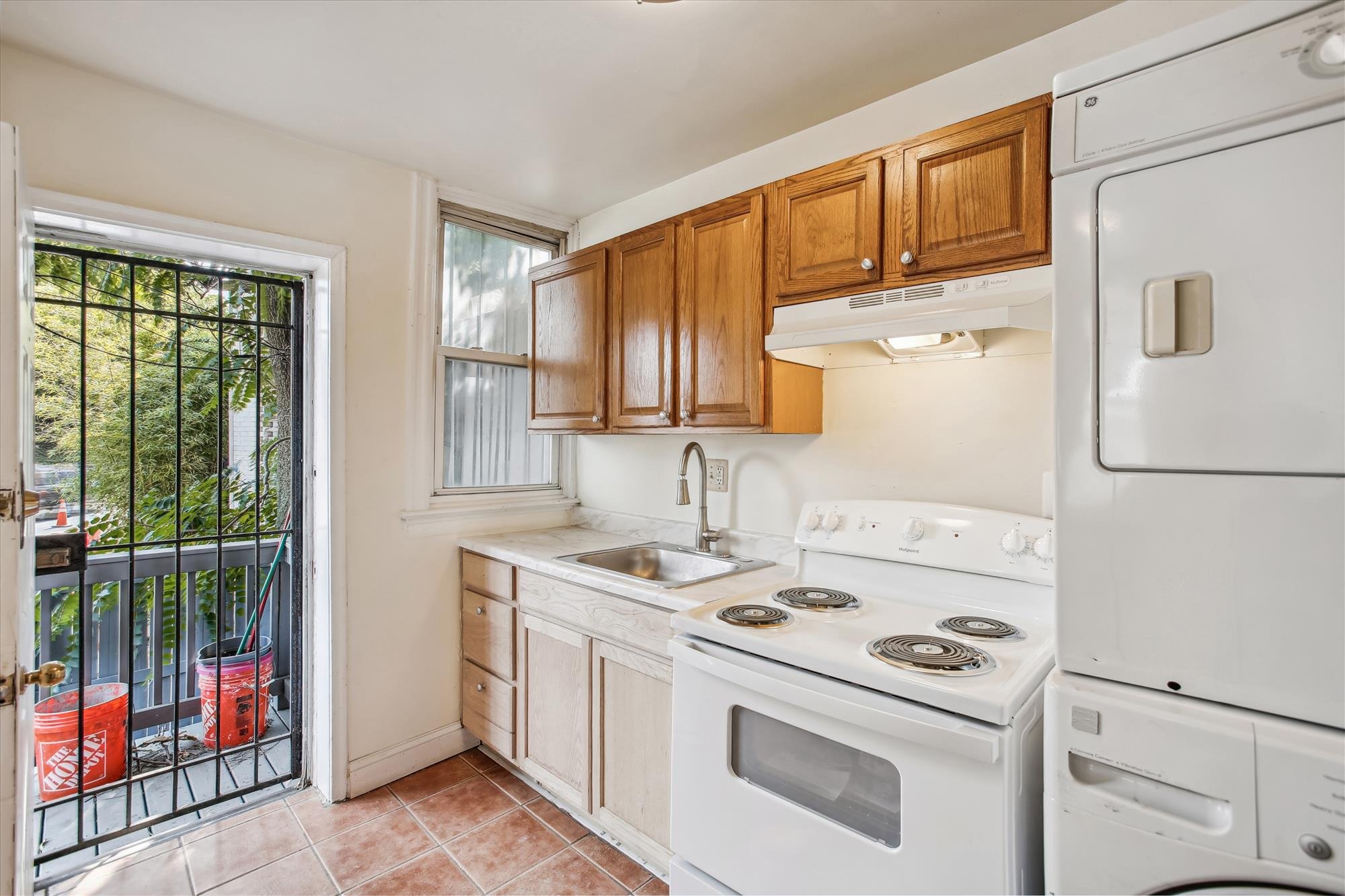 main level-kitchen-_i5a9475.jpg