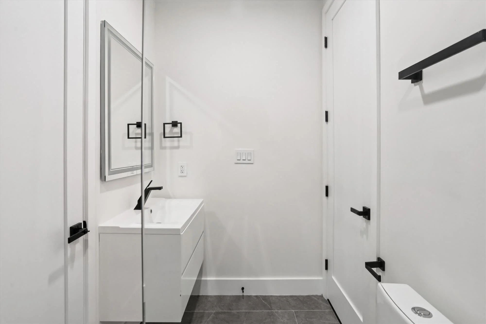 interiors-bath 2-_mg_4618.jpg