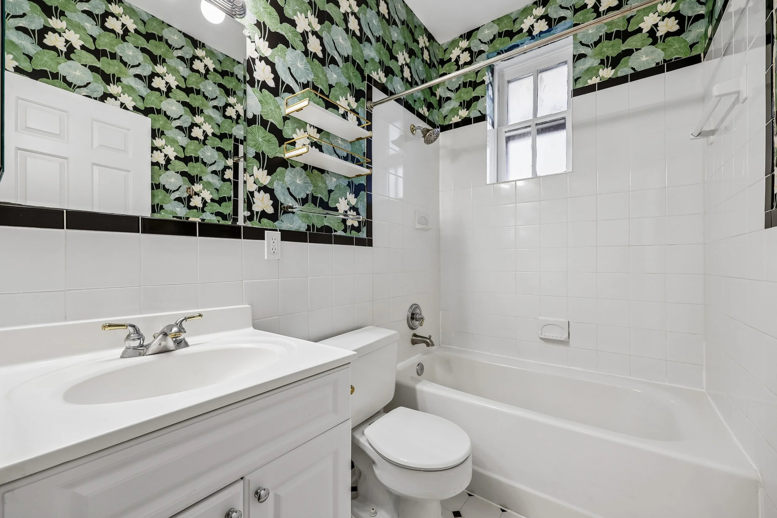 20-Bath.jpg