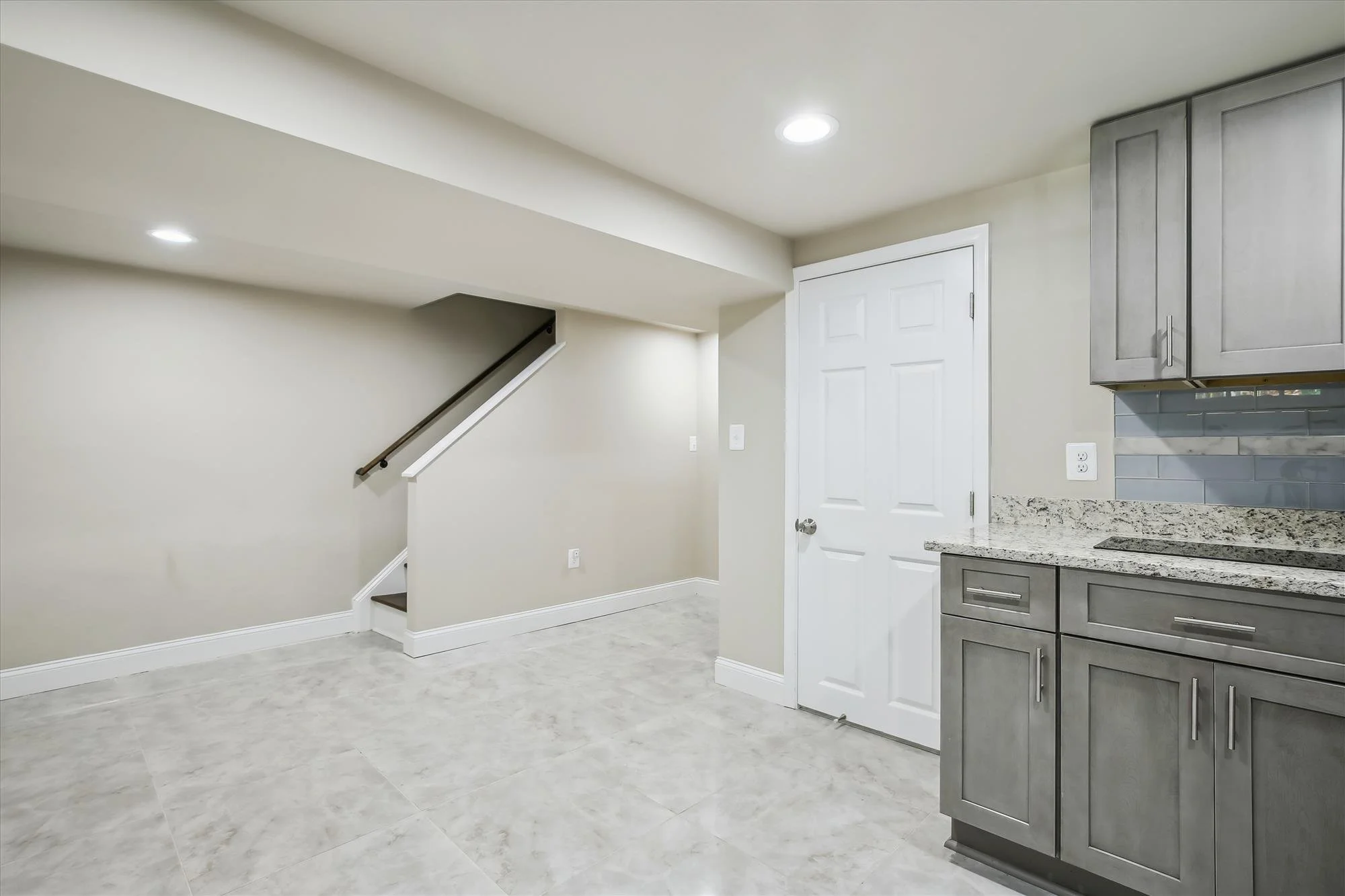 lower level-kitchen-_mg_7302.jpg