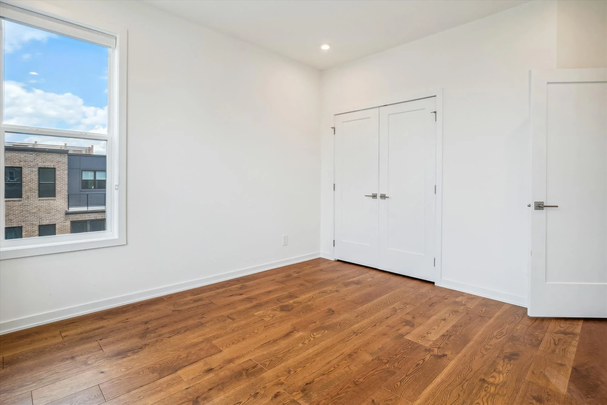 upper level-bedroom 2-_glm0121.jpg