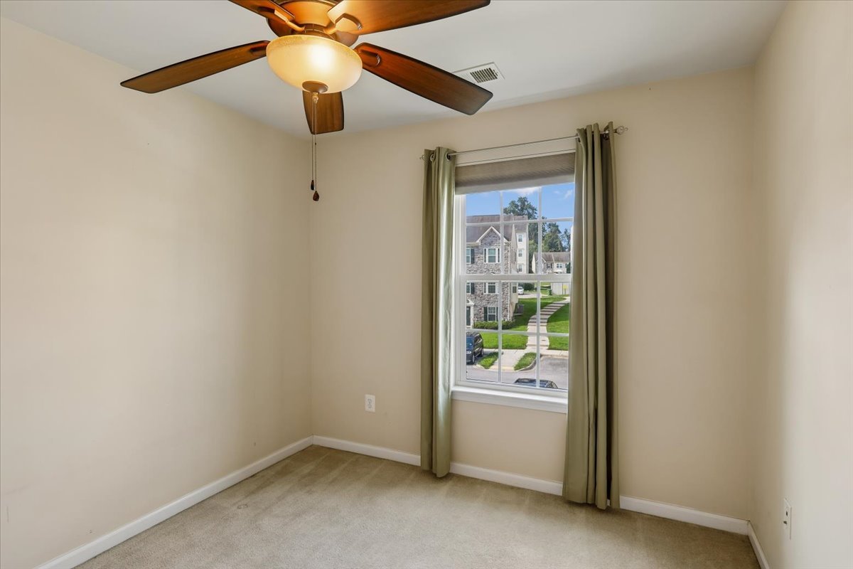 17-Bedroom 3.jpg