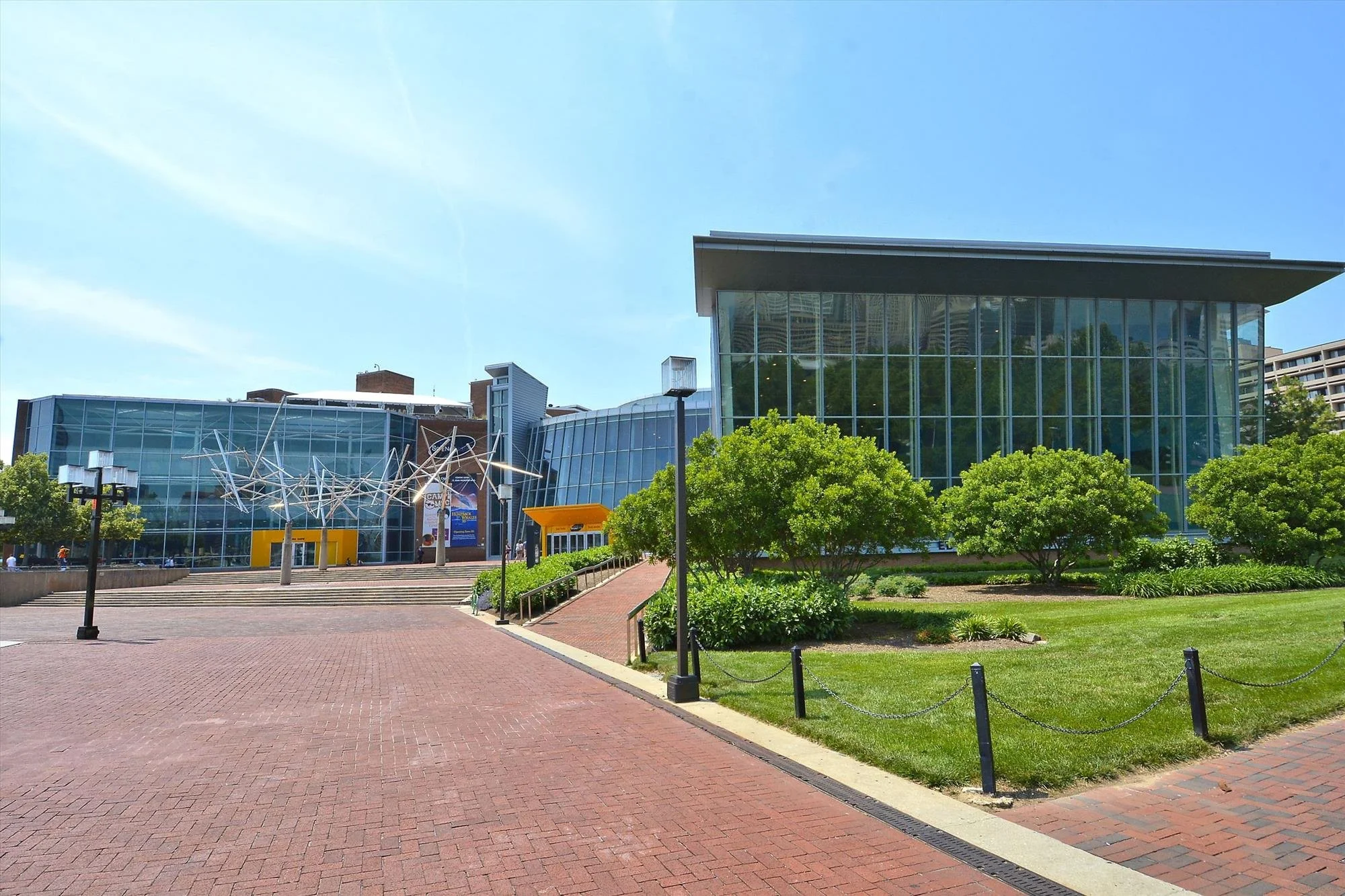 amenity-inner harbor science center-_dsc2276.jpg