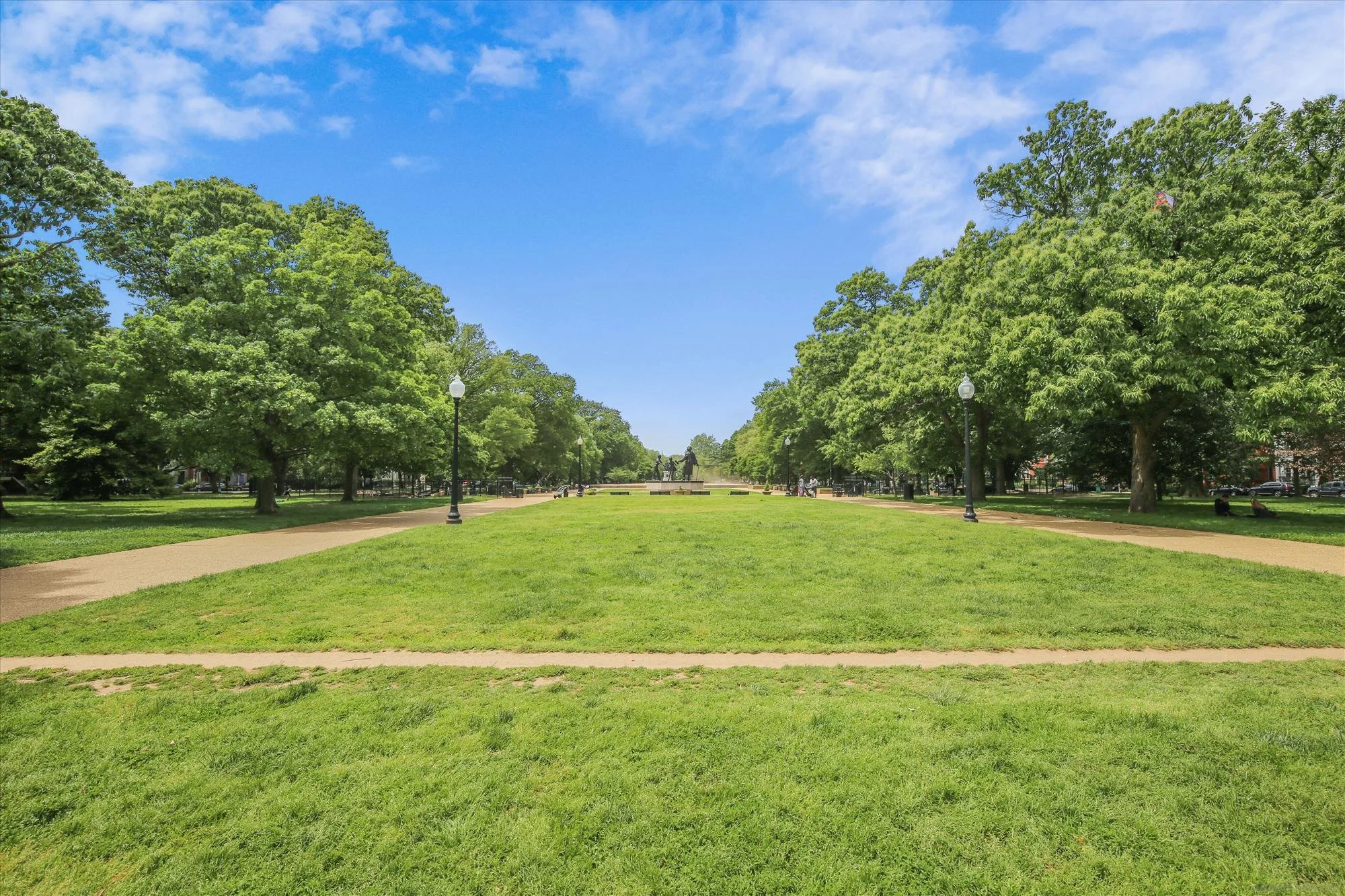 amenity-lincoln park-img_6050.jpg