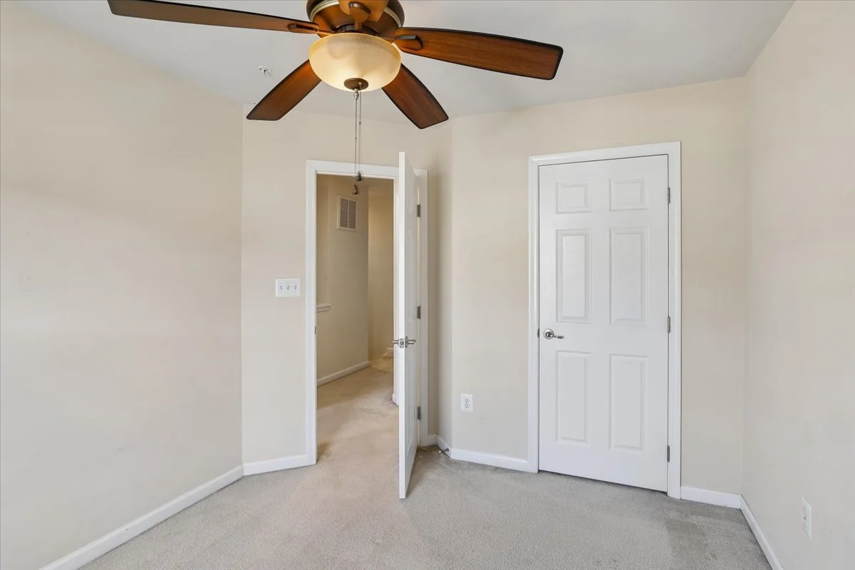 18-Bedroom 3.jpg
